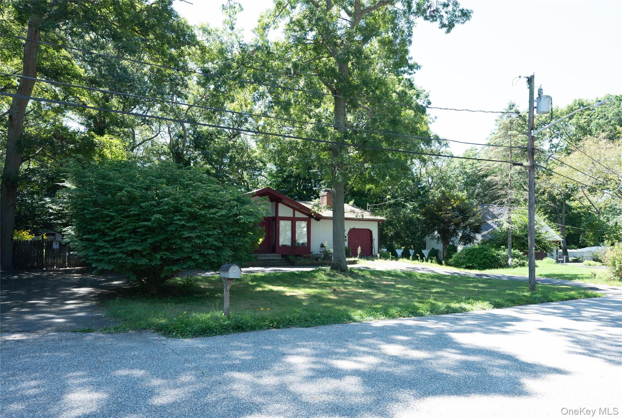 6 Loretta Court – For Sale photo 4