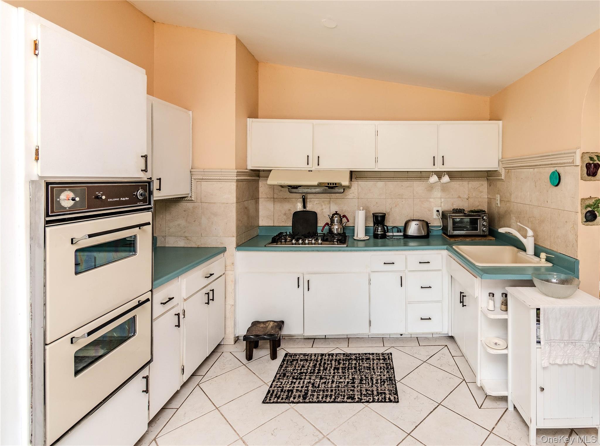 210 Lake Shore Drive E – For Sale photo 26