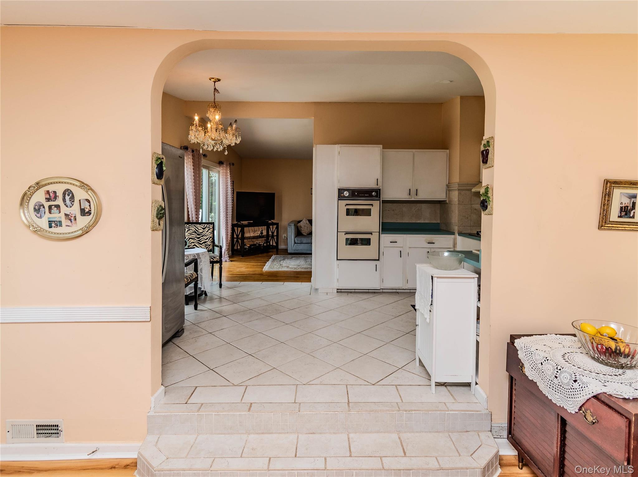 210 Lake Shore Drive E – For Sale photo 23