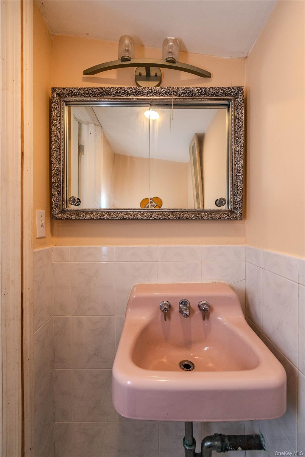 210 Lake Shore Drive E – For Sale photo 22