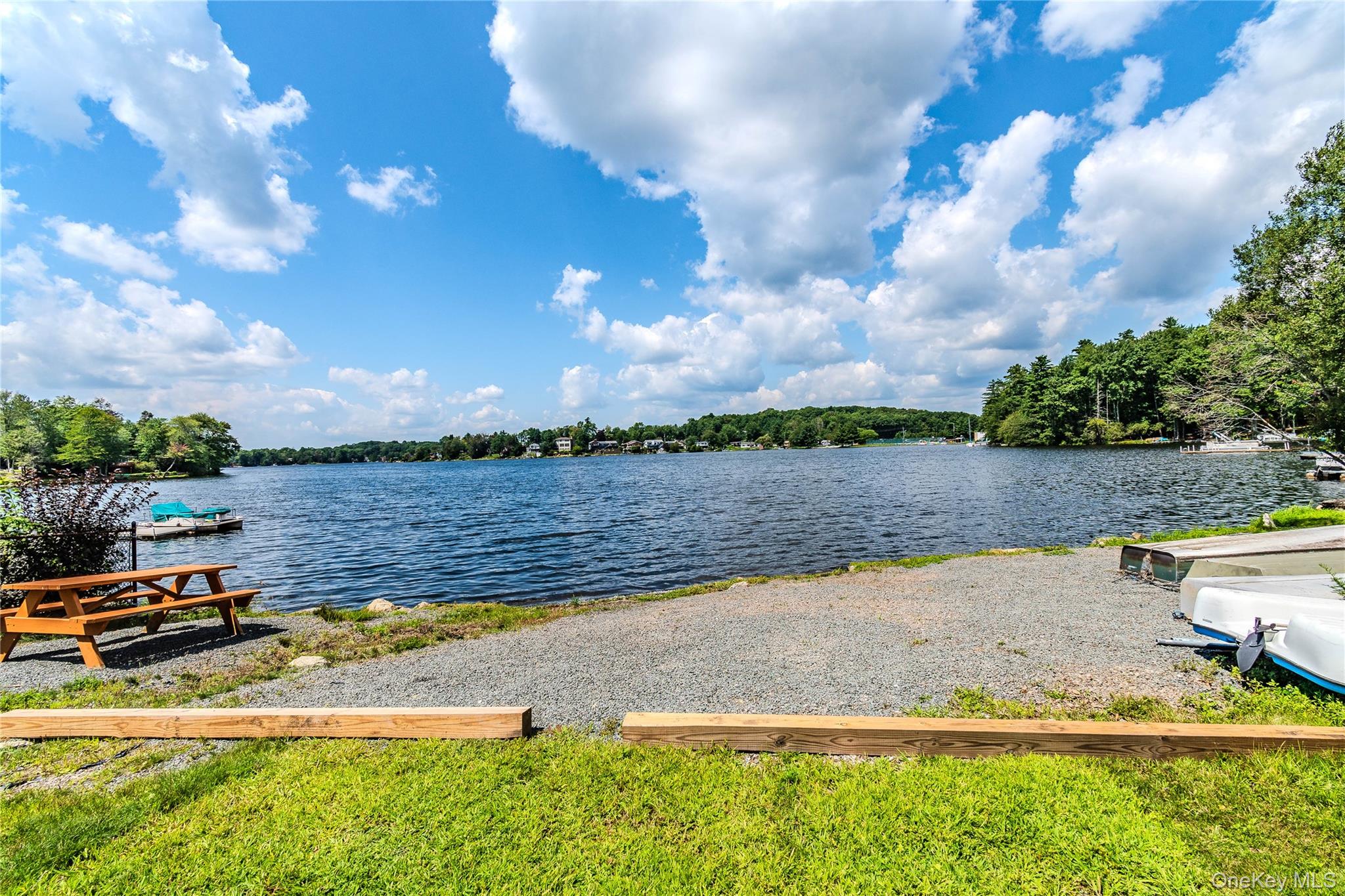 210 Lake Shore Drive E – For Sale photo 15
