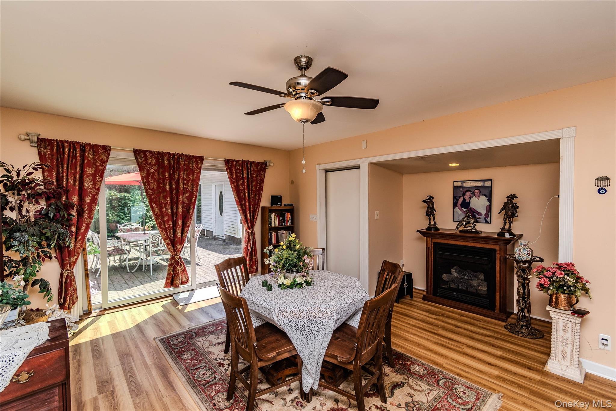 210 Lake Shore Drive E – For Sale photo 18