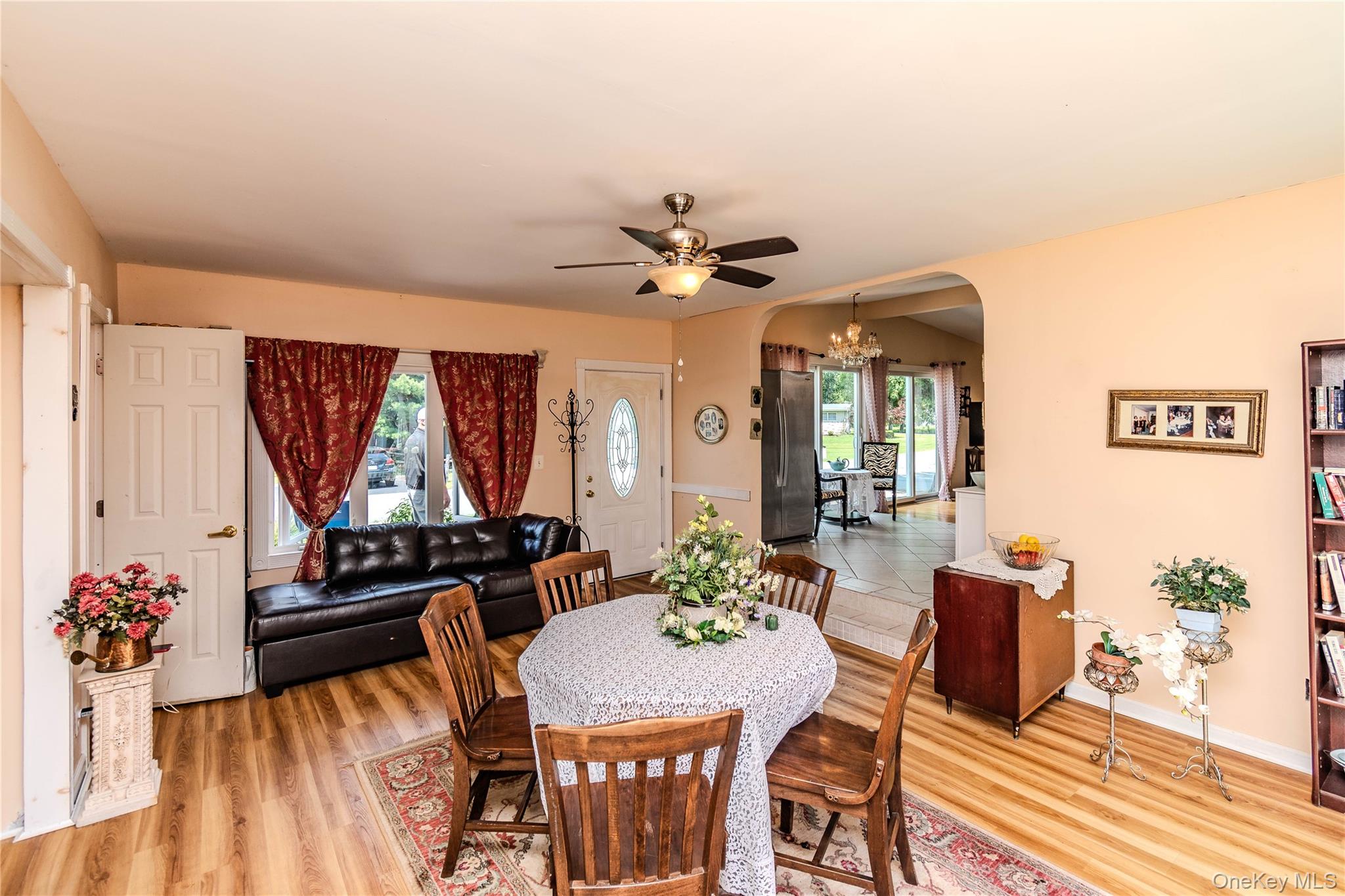 210 Lake Shore Drive E – For Sale photo 19