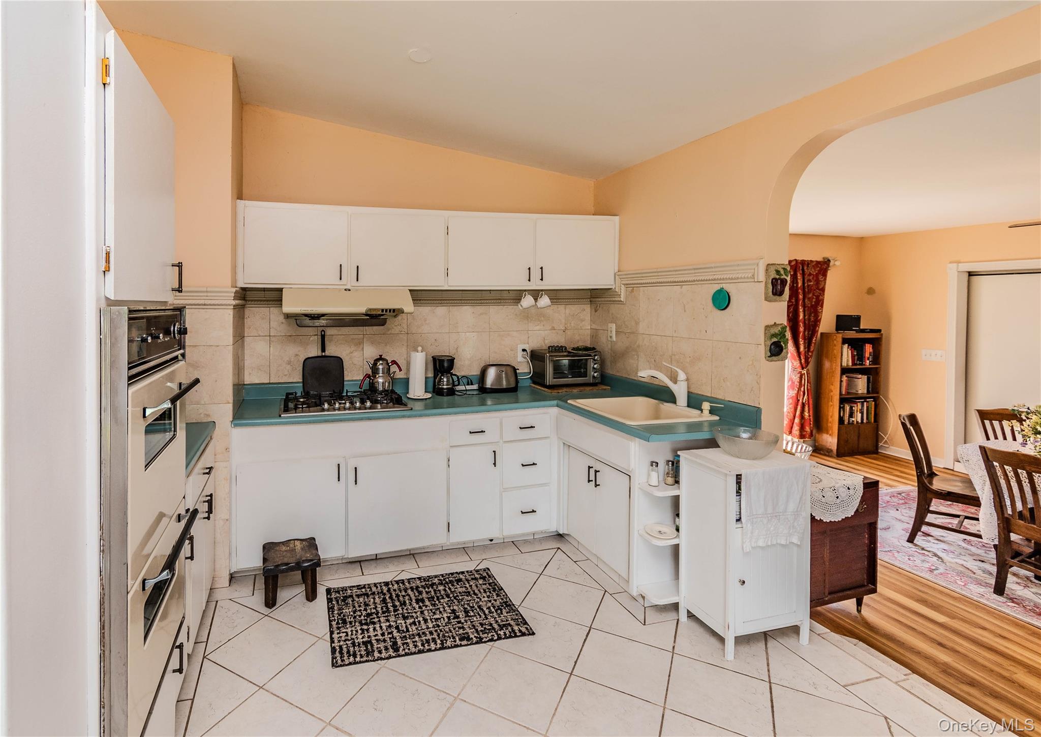 210 Lake Shore Drive E – For Sale photo 25