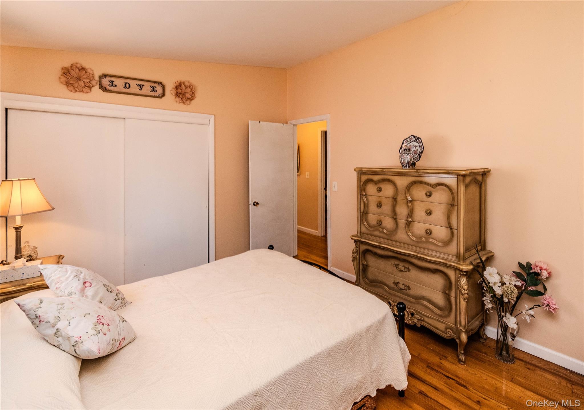 210 Lake Shore Drive E – For Sale photo 31