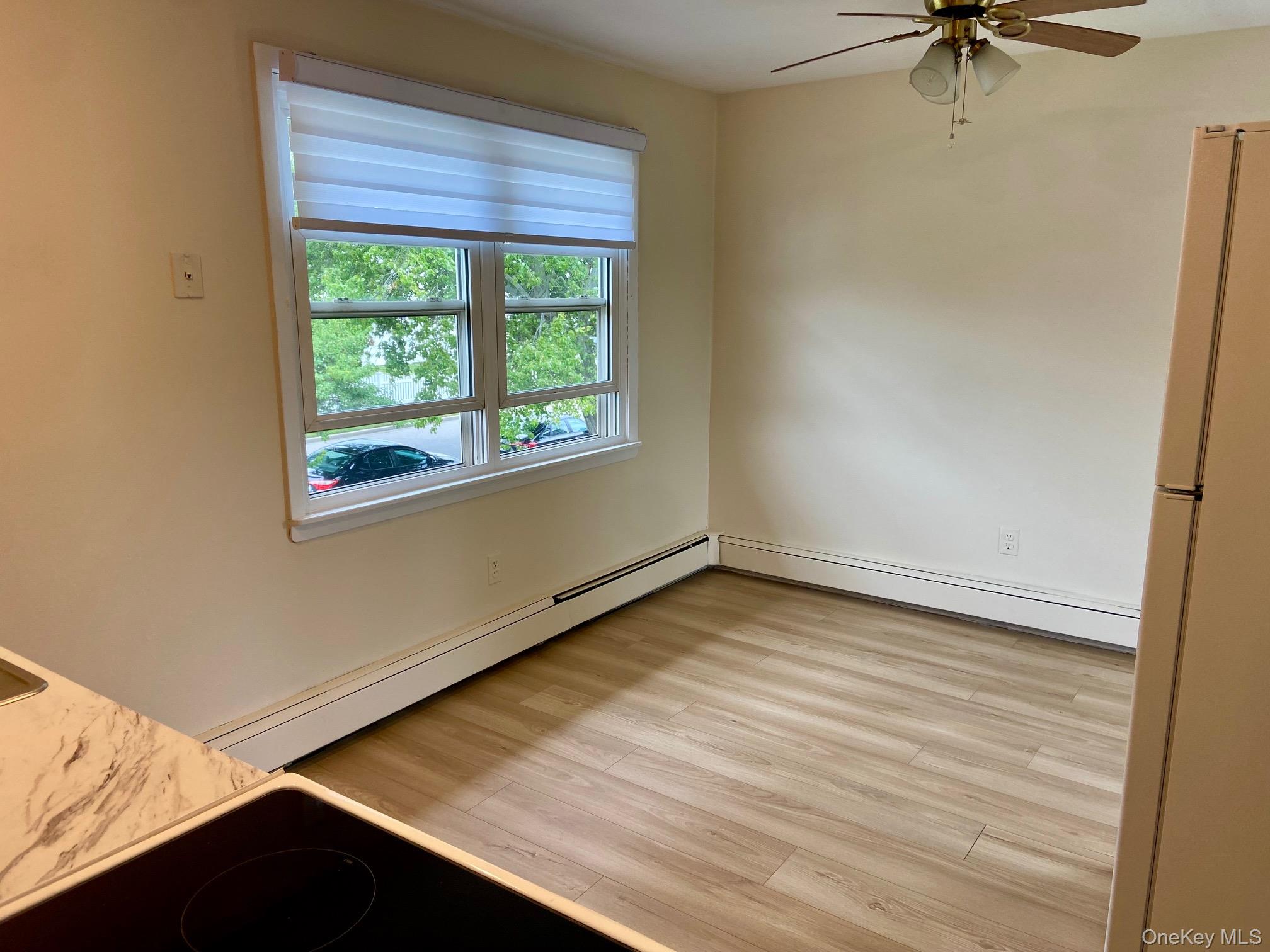 11 April Lane – For Rent photo 4