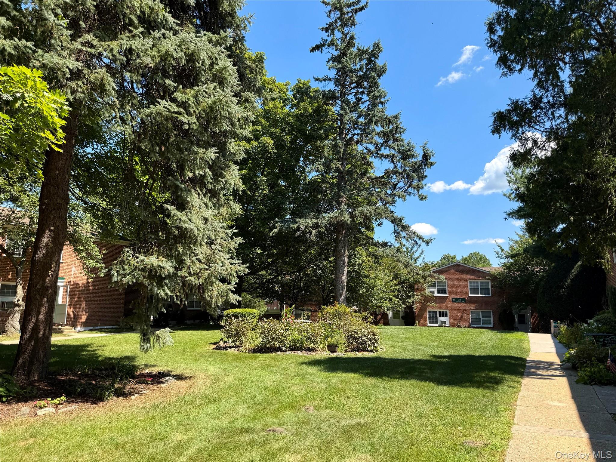 182 Pinewood Road, Unit 23 photo 17