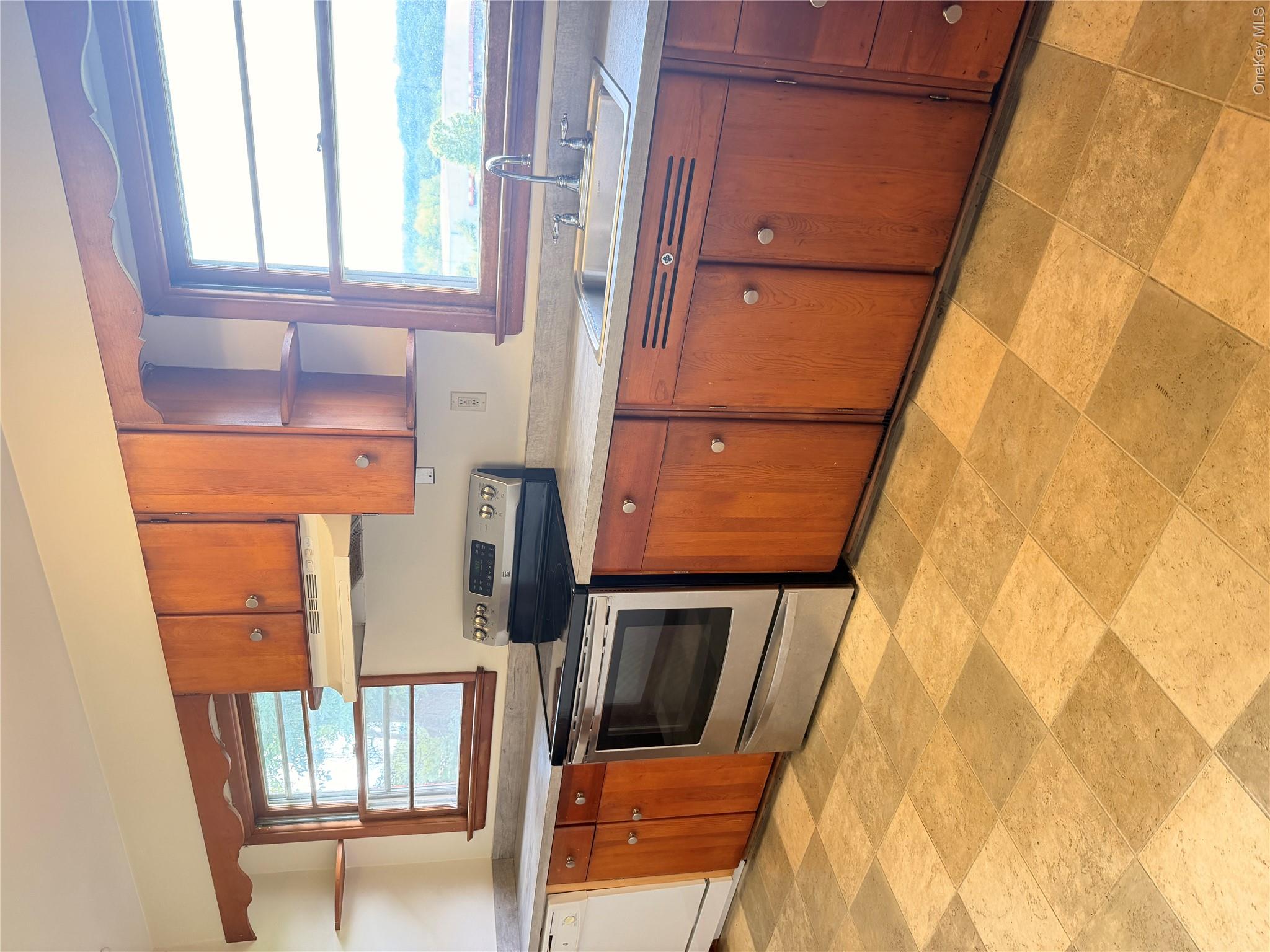 571 Temple Hill Road – For Rent photo 18