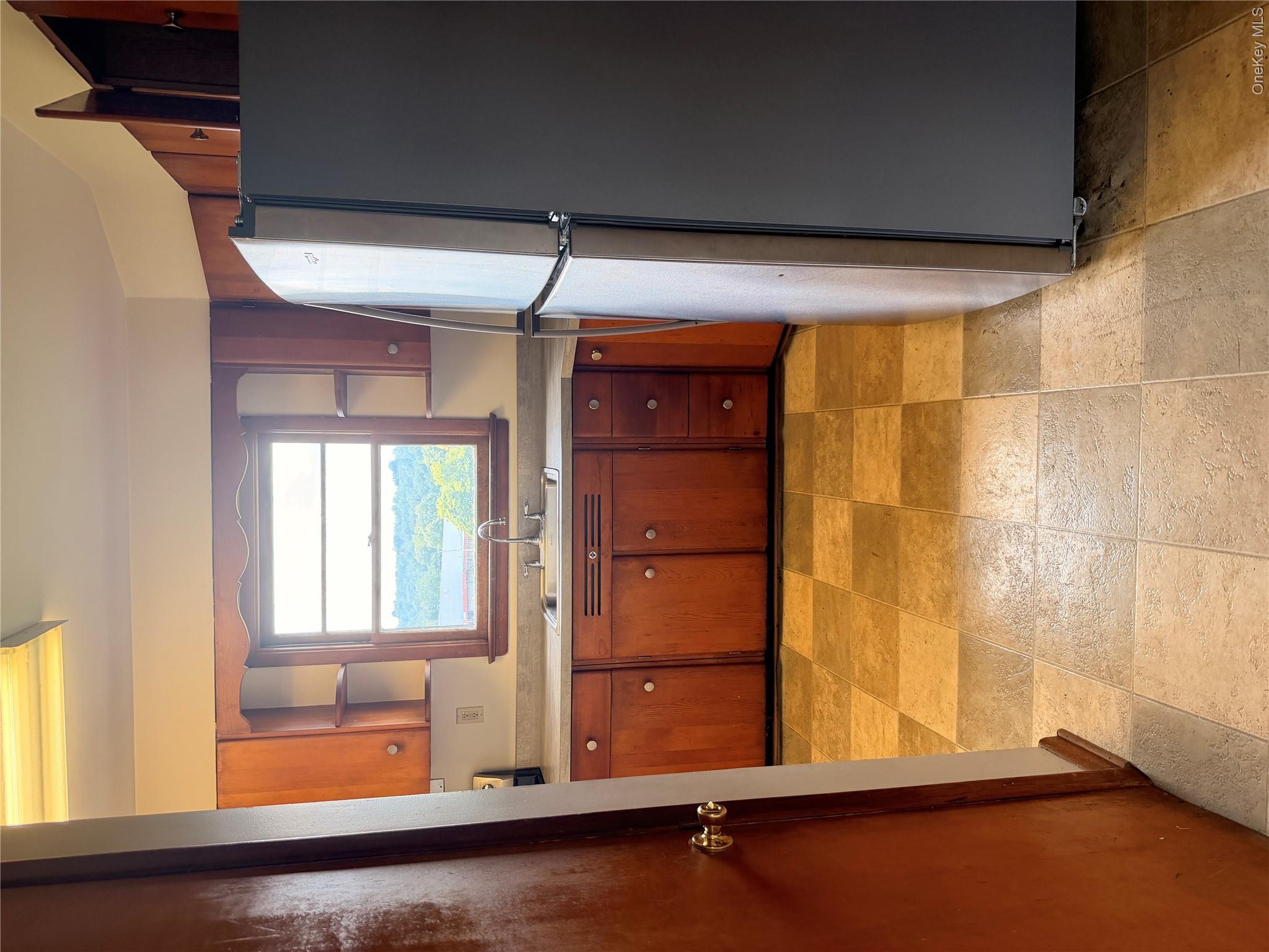 571 Temple Hill Road – For Rent photo 14