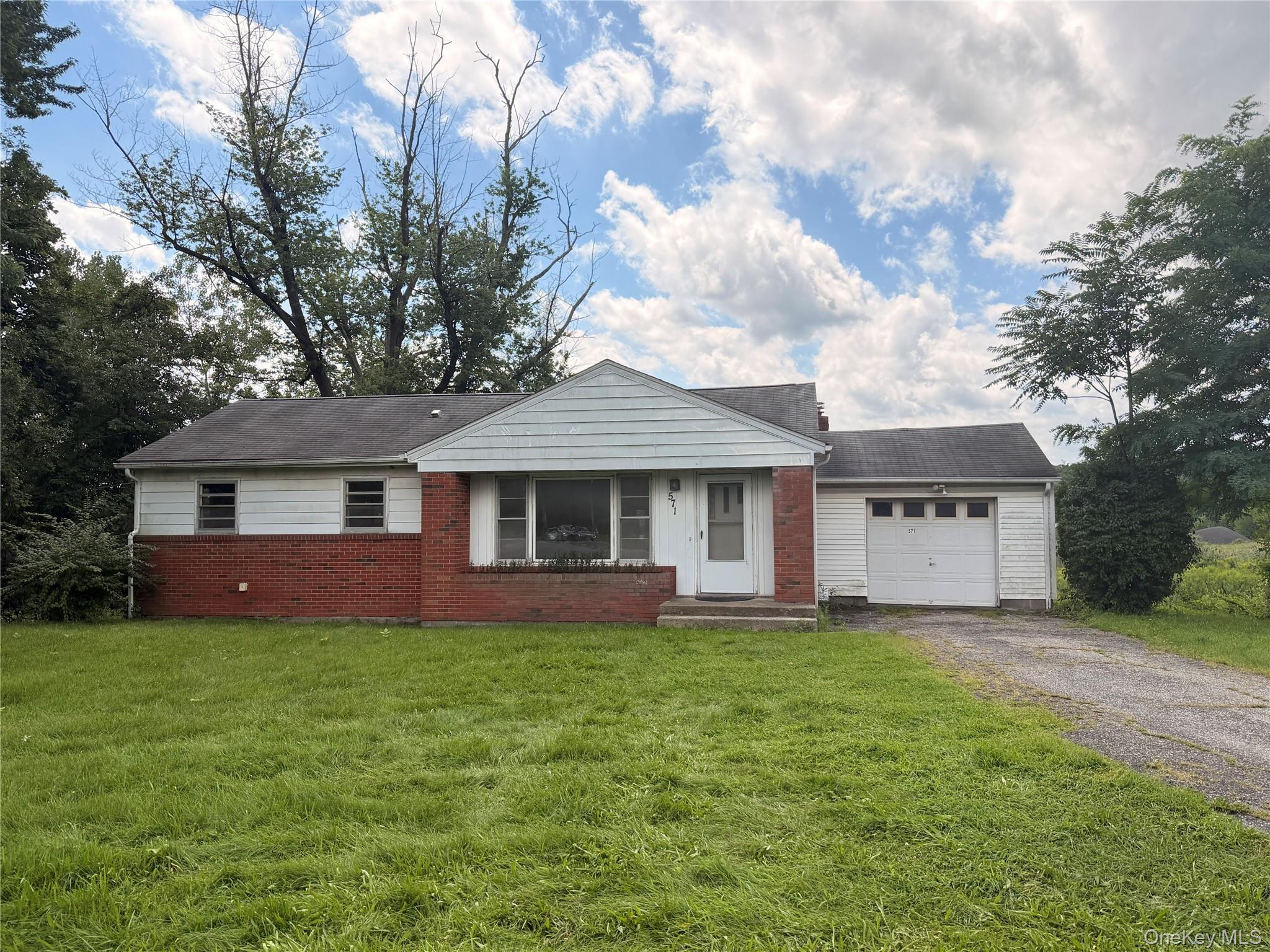 571 Temple Hill Road – For Rent photo 3
