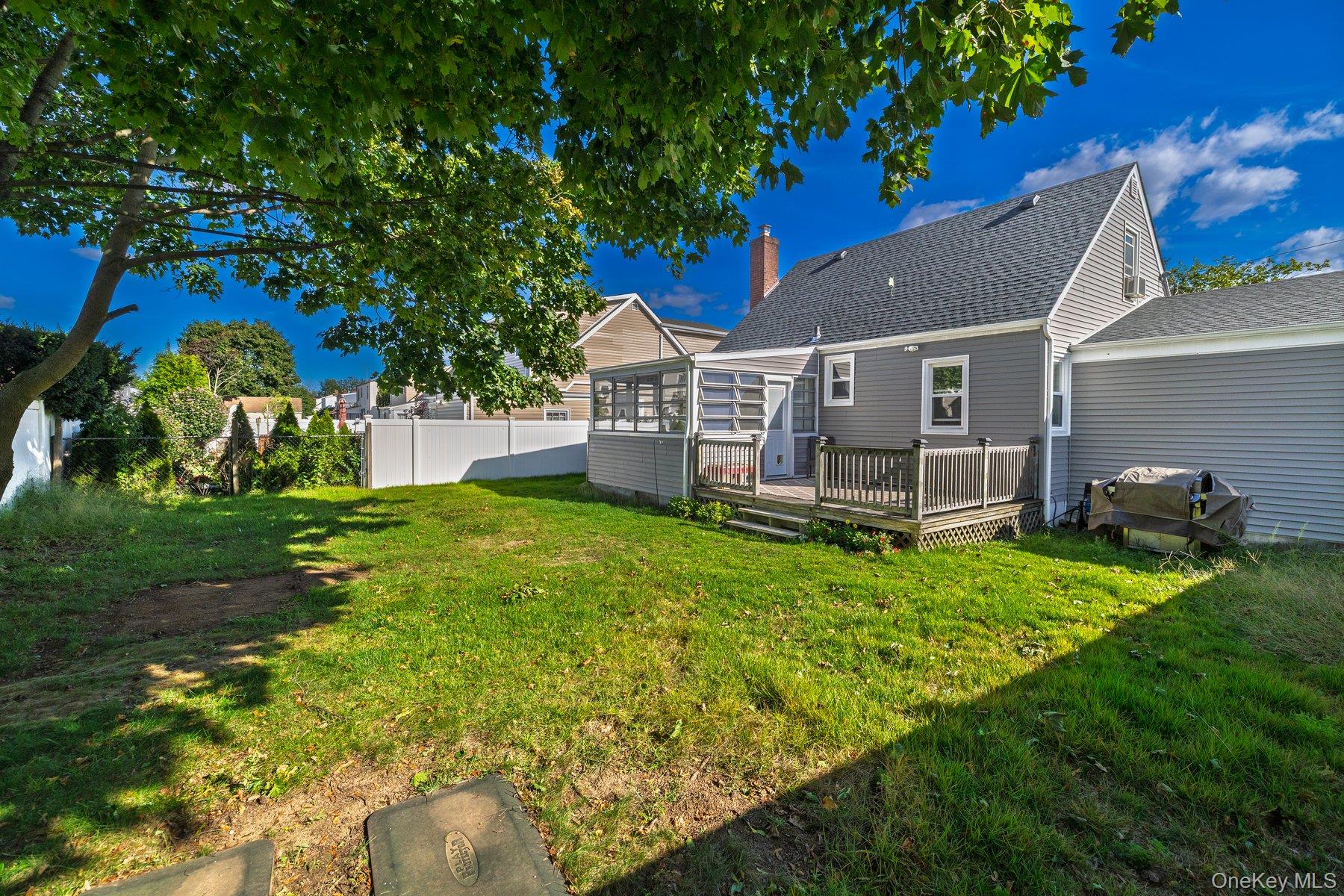 837 Edward Street – For Sale photo 8