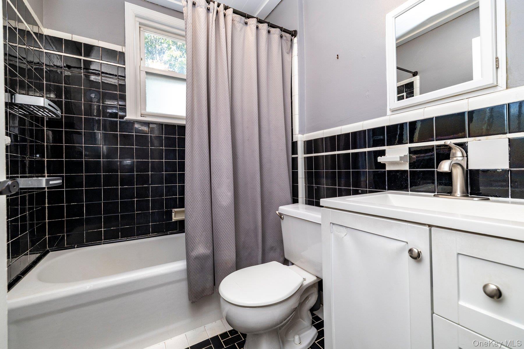 837 Edward Street – For Sale photo 19