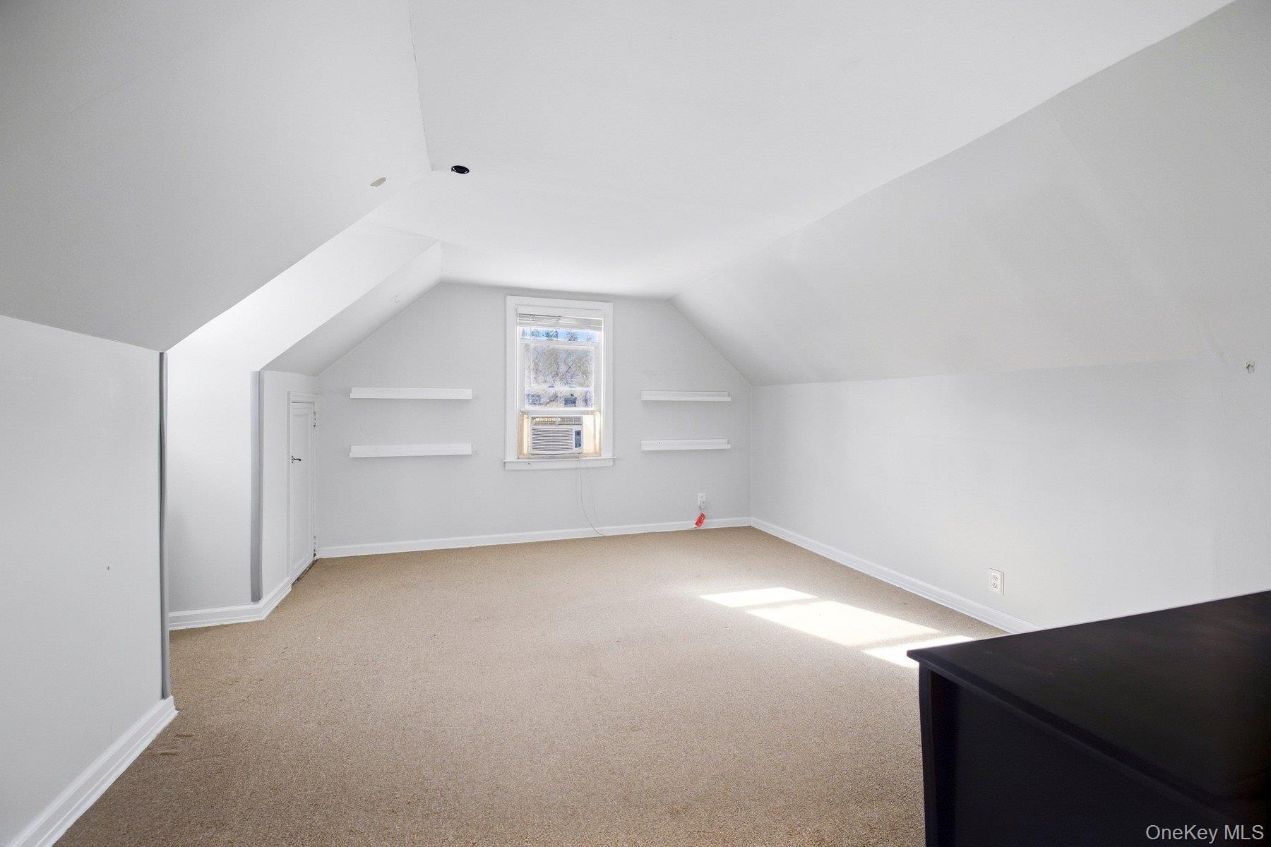 837 Edward Street – For Sale photo 26