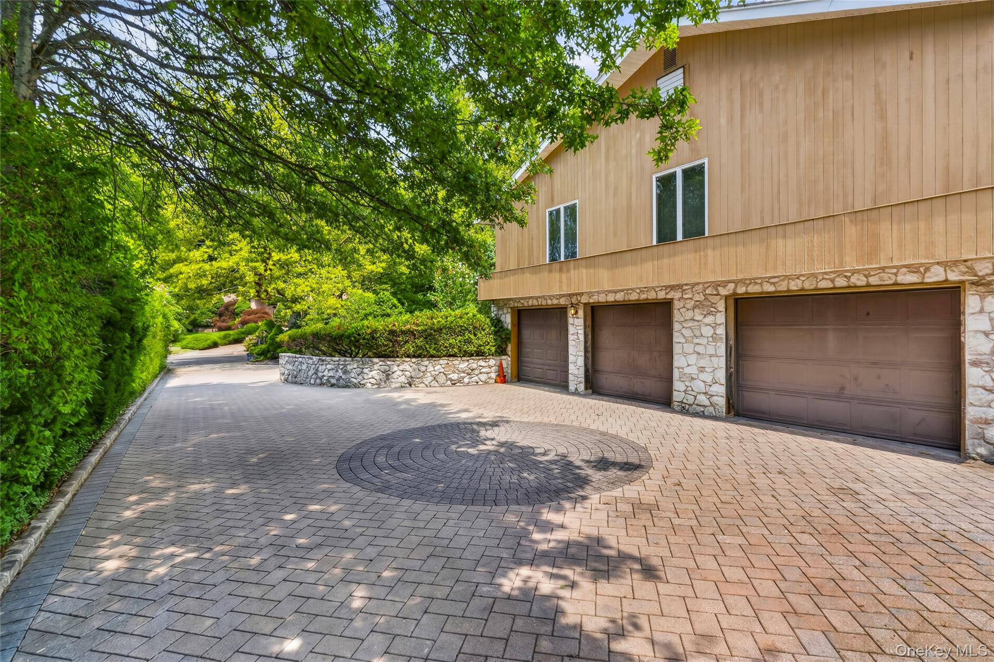 22 Penn Drive – For Sale photo 46