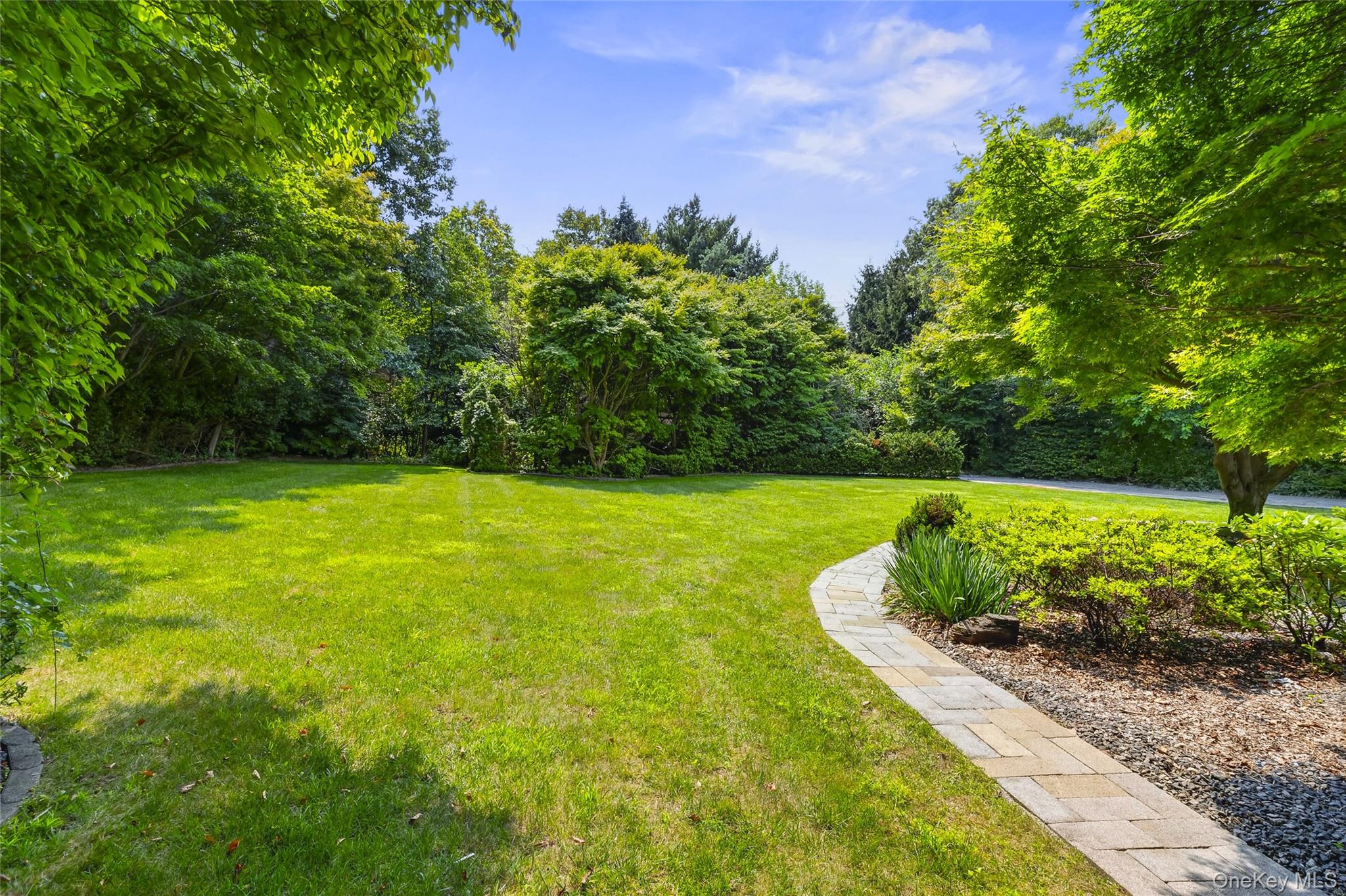 22 Penn Drive – For Sale photo 49