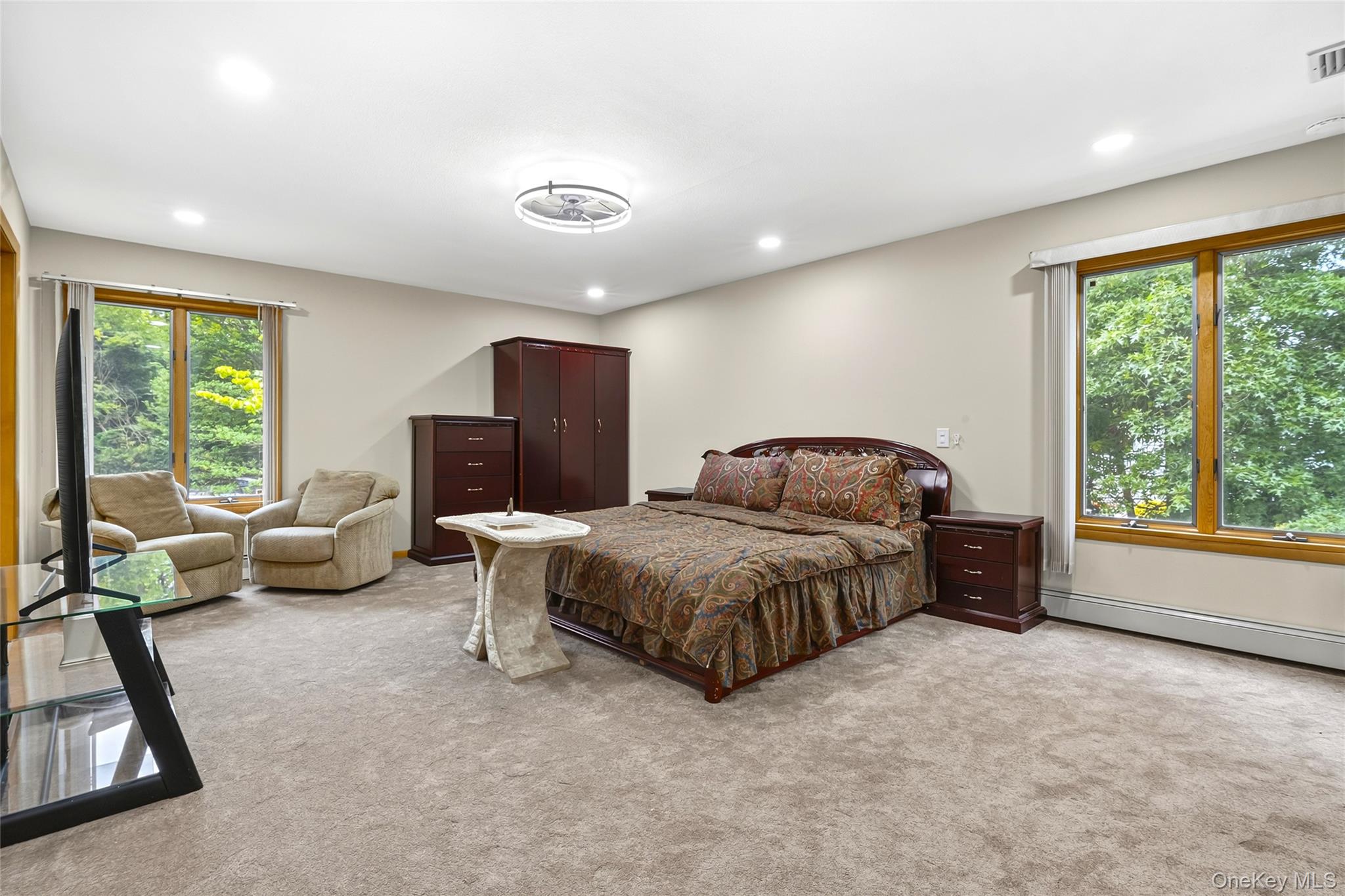 22 Penn Drive – For Sale photo 30