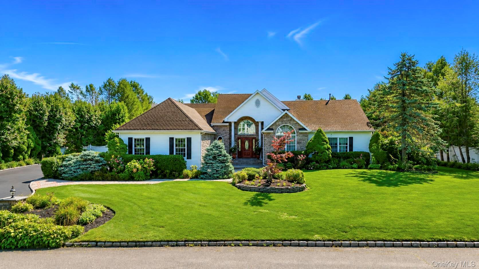 55 Casey Lane – For Sale