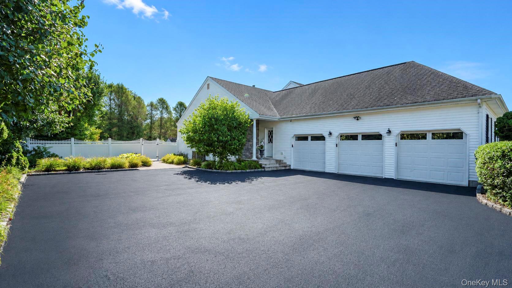 55 Casey Lane – For Sale photo 3