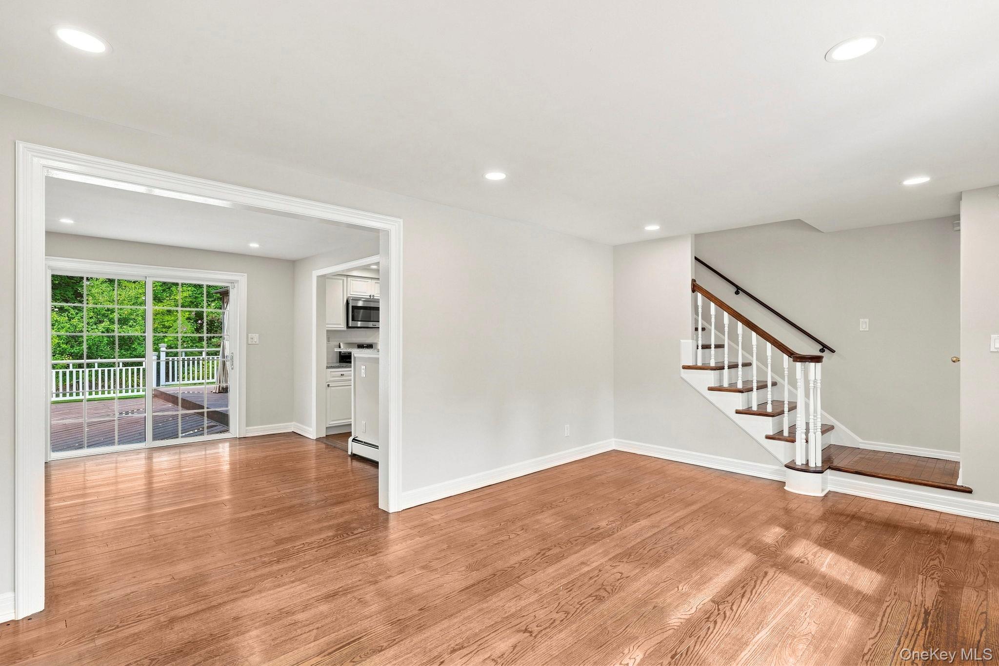 25 Greenvale Circle – For Sale photo 4
