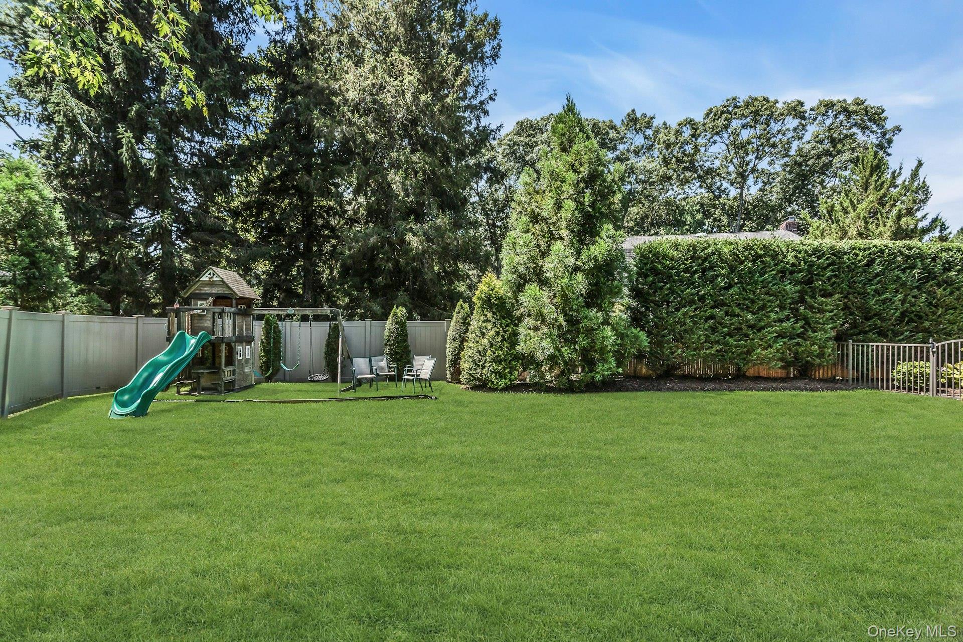 189 Lodge Avenue – For Sale photo 32