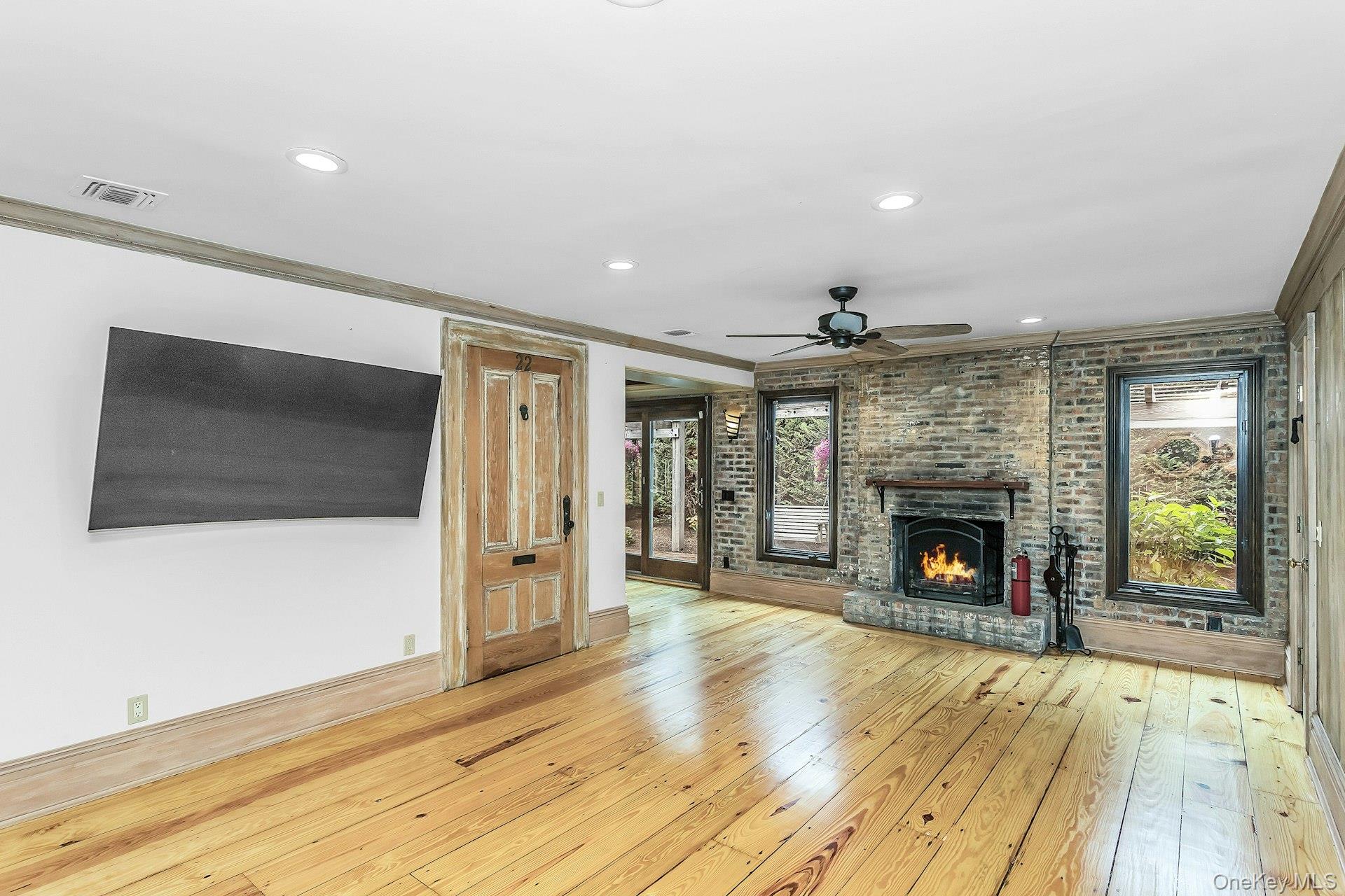189 Lodge Avenue – For Sale photo 13