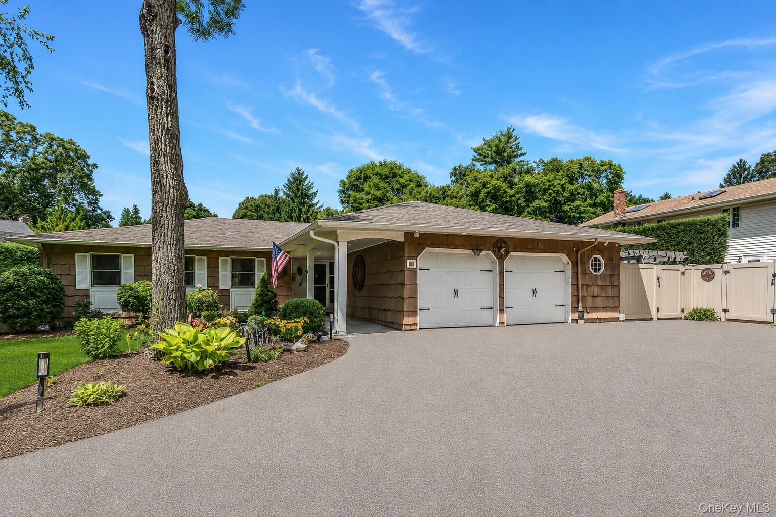 189 Lodge Avenue – For Sale photo 2