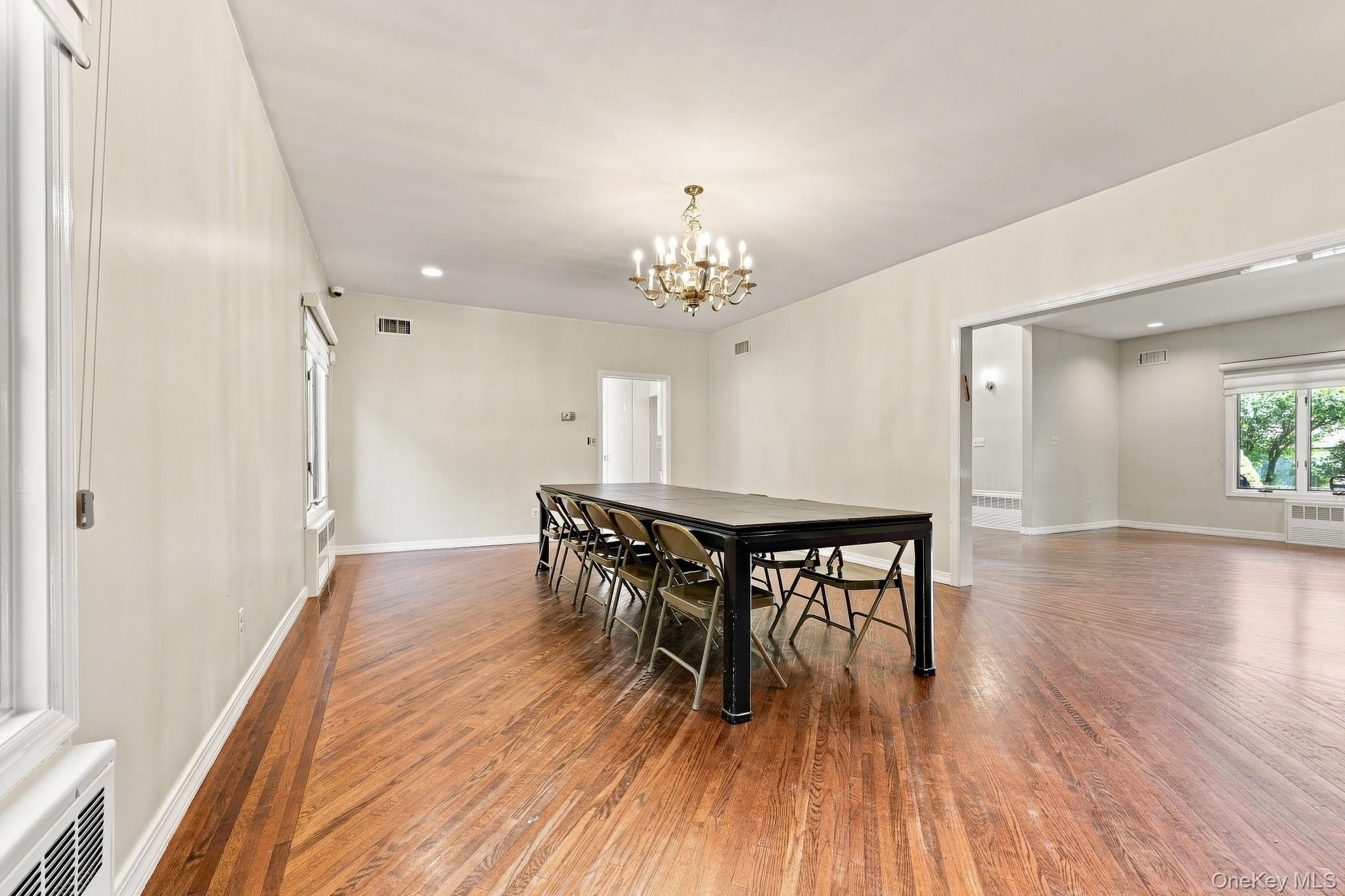 306 S Grandview Avenue – For Sale photo 7