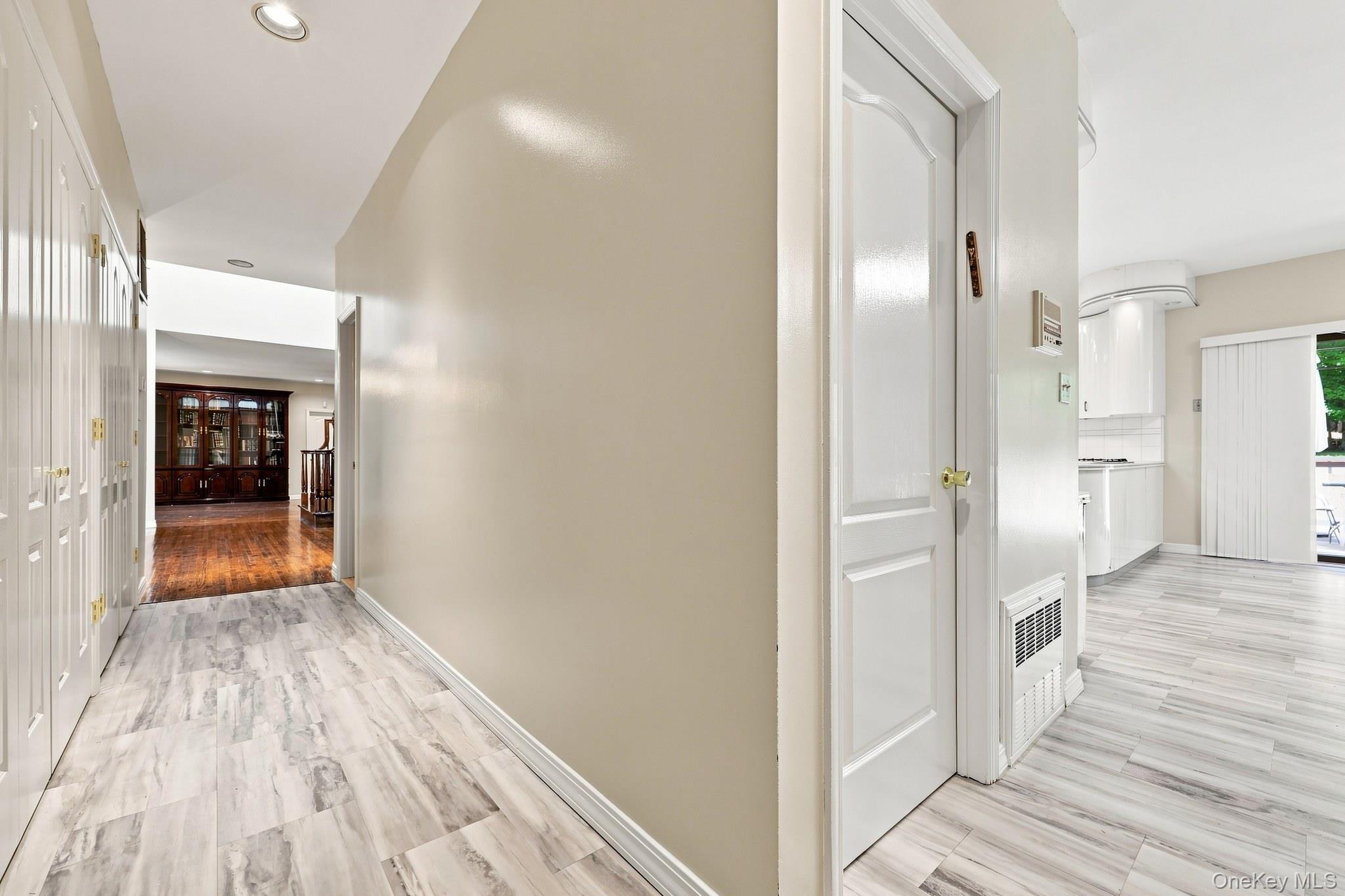 306 S Grandview Avenue – For Sale photo 21