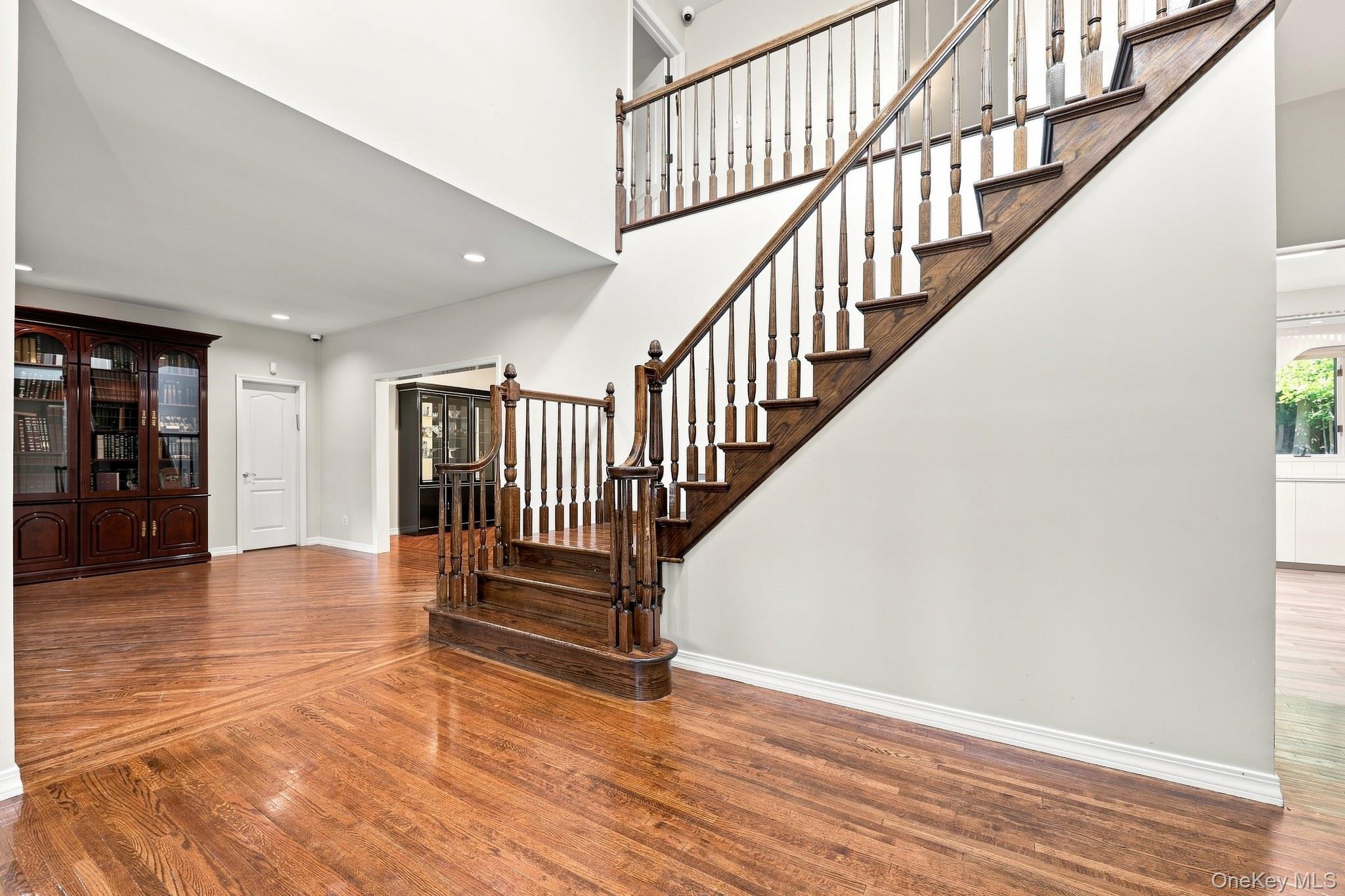 306 S Grandview Avenue – For Sale photo 4