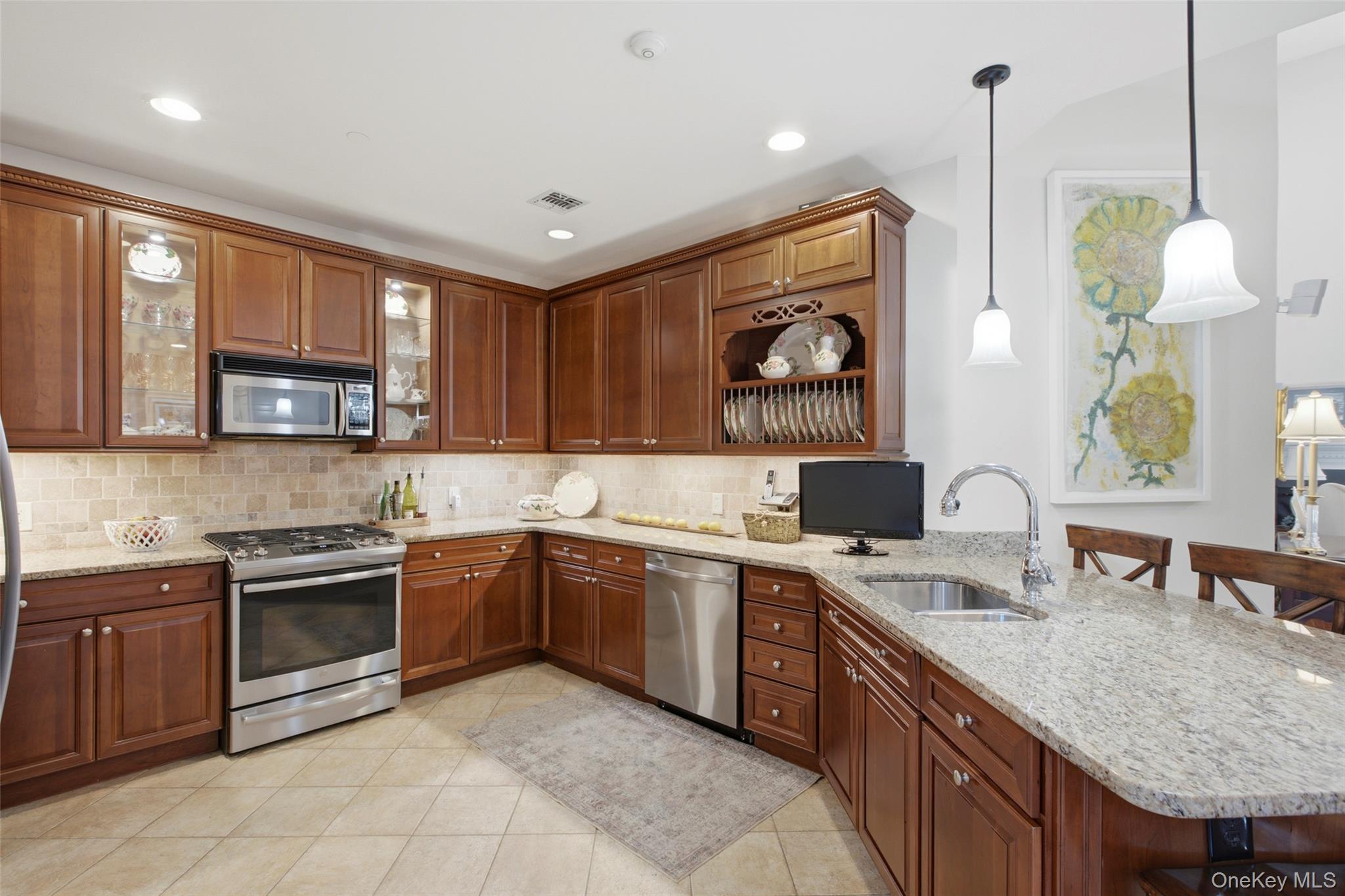 2 Emilys Way – For Sale photo 14