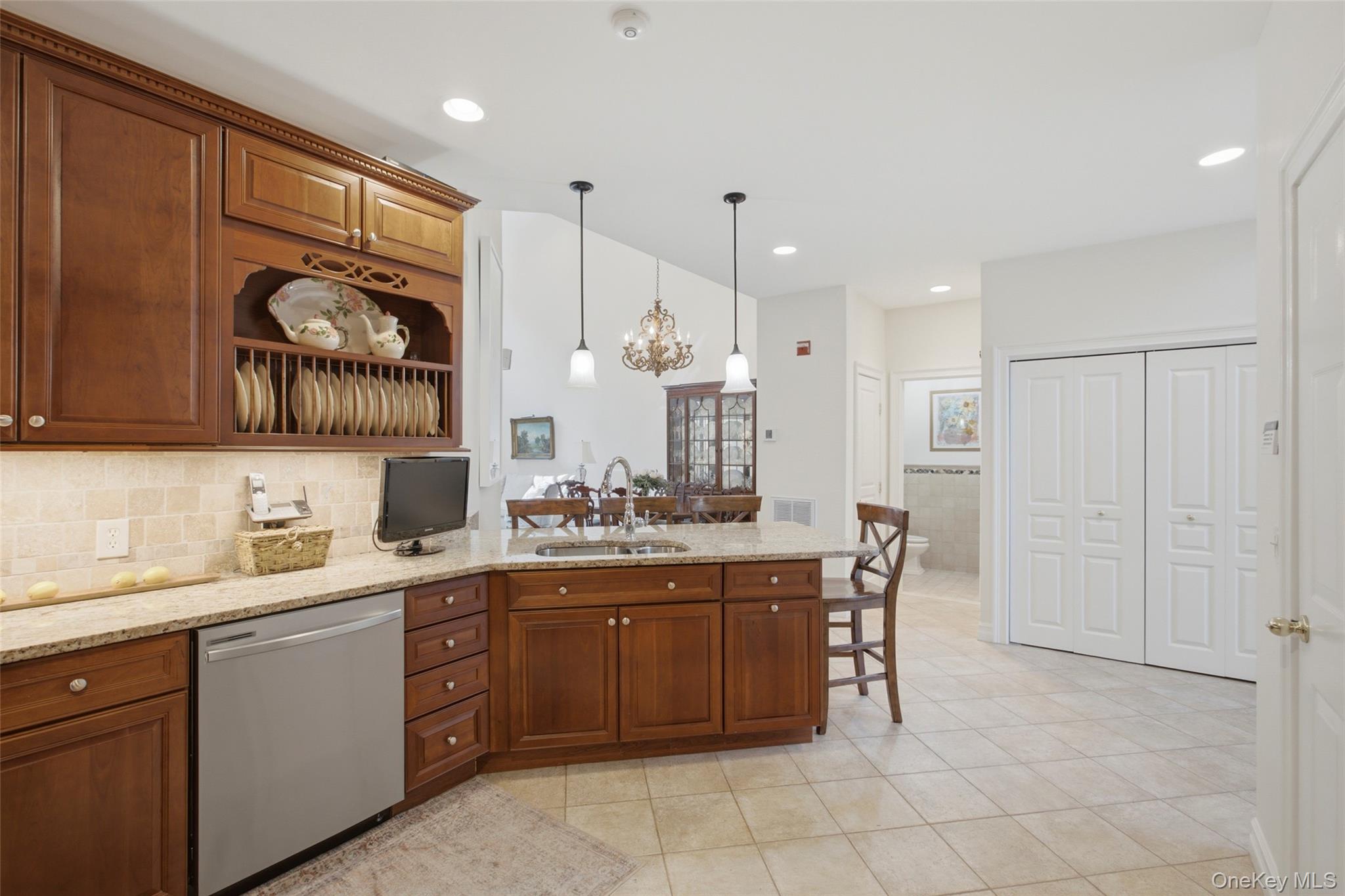2 Emilys Way – For Sale photo 13