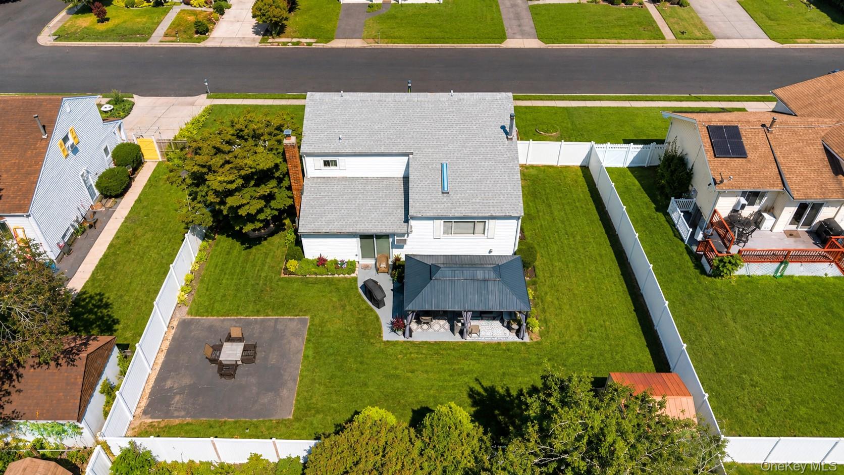 164 Bark Avenue – For Sale photo 3