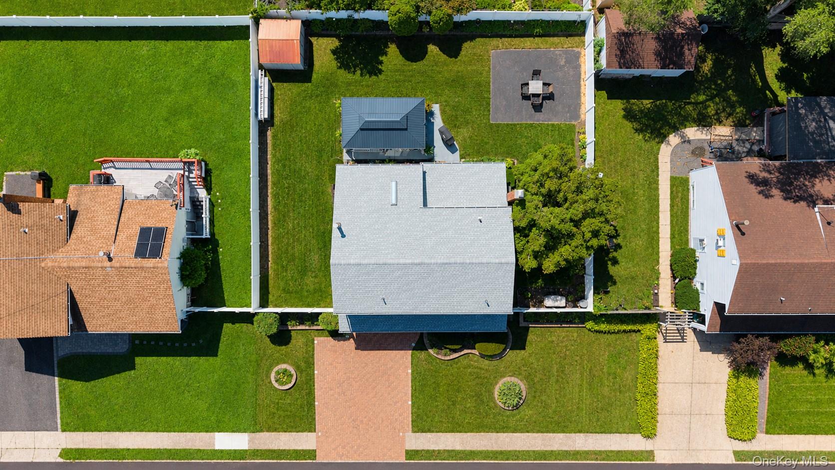 164 Bark Avenue – For Sale photo 4