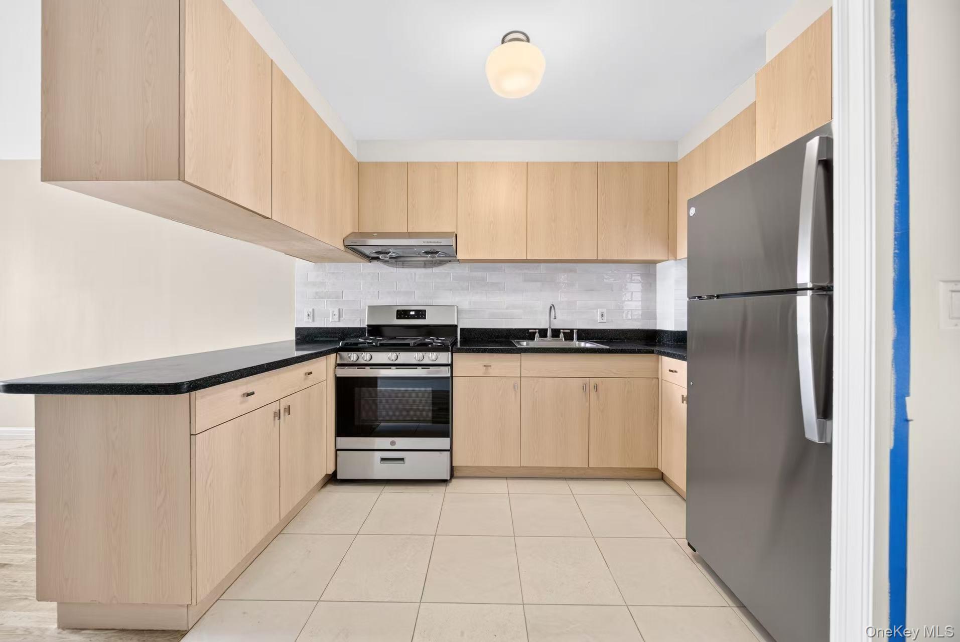 146-14 35th Avenue, Unit 7A photo 5
