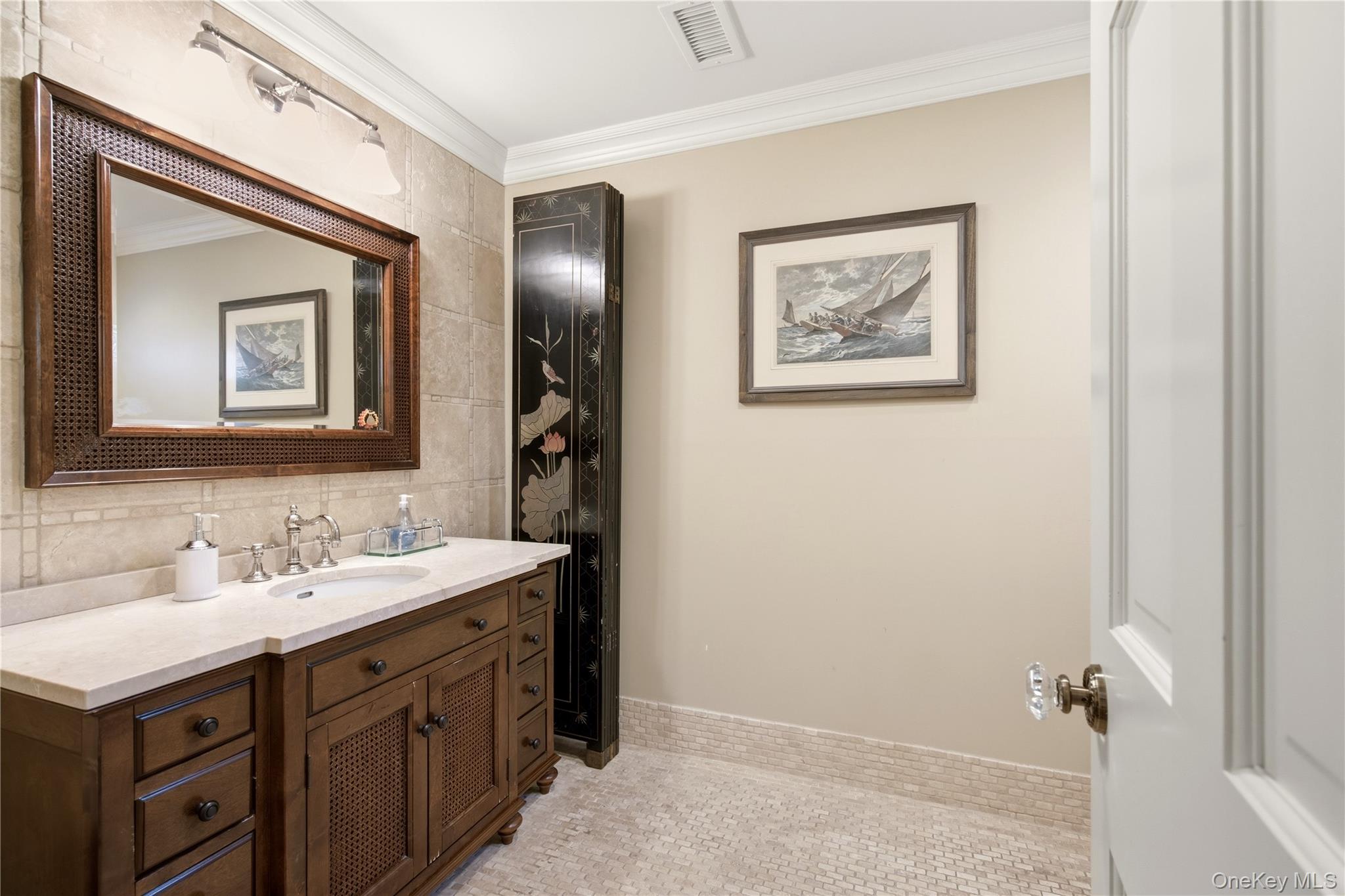 6 Lighthouse Point – For Sale photo 13