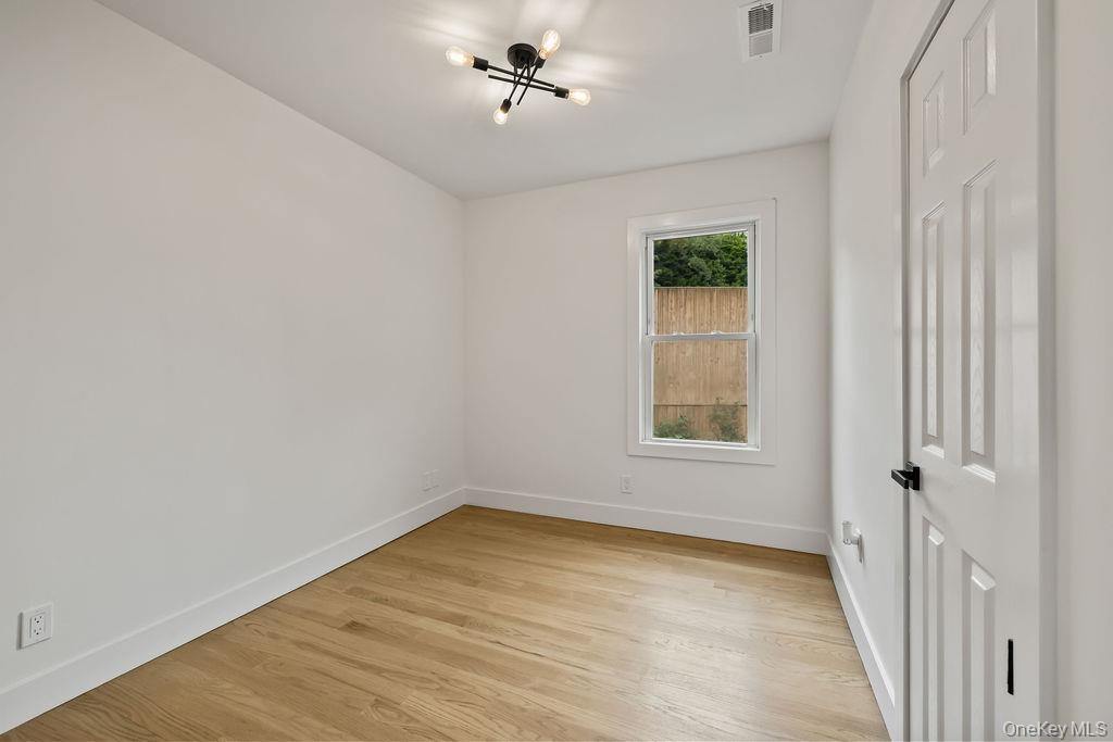 18 Anna Street – For Sale photo 23