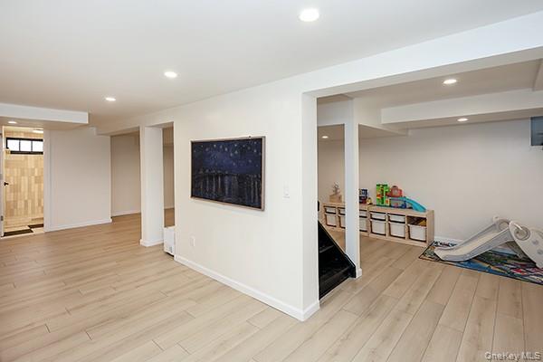 269 N Suffolk Avenue – For Sale photo 24