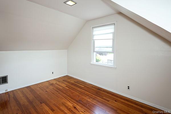 269 N Suffolk Avenue – For Sale photo 22