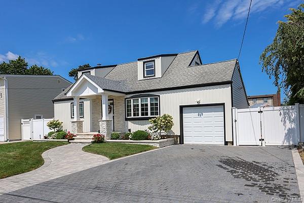269 N Suffolk Avenue – For Sale photo 33