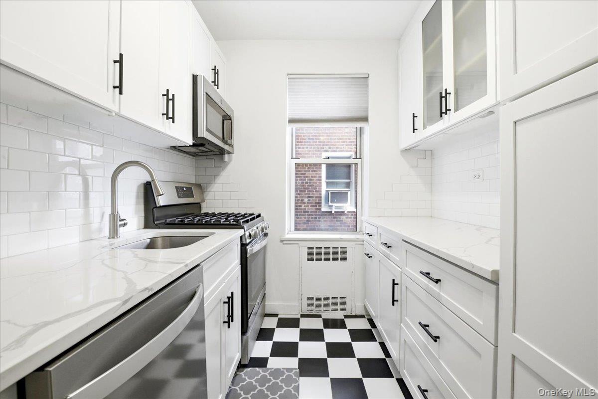 67-38 108th Street, Unit C/34 photo 12