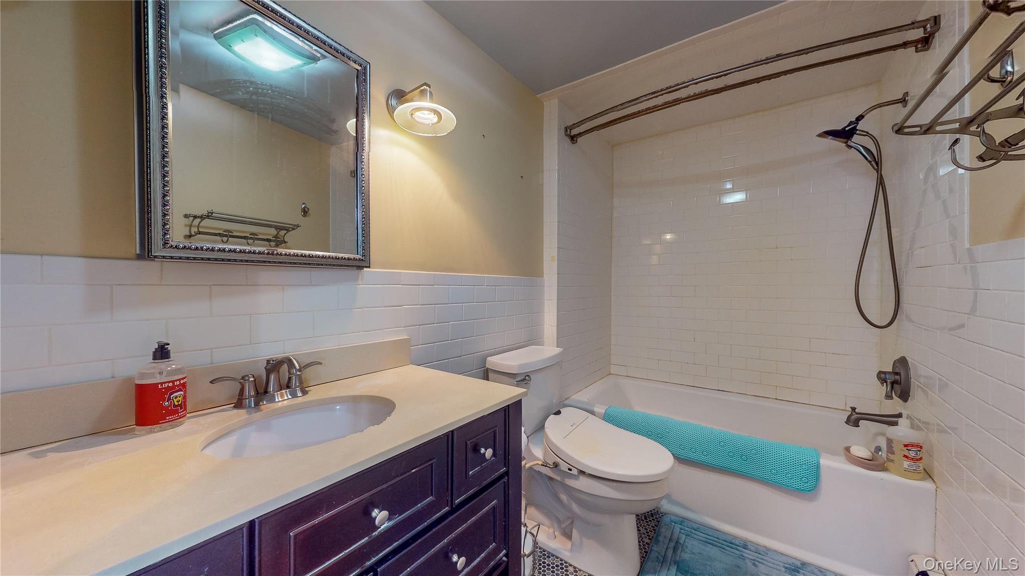 712 Parsonage Street, Unit 2 photo 4