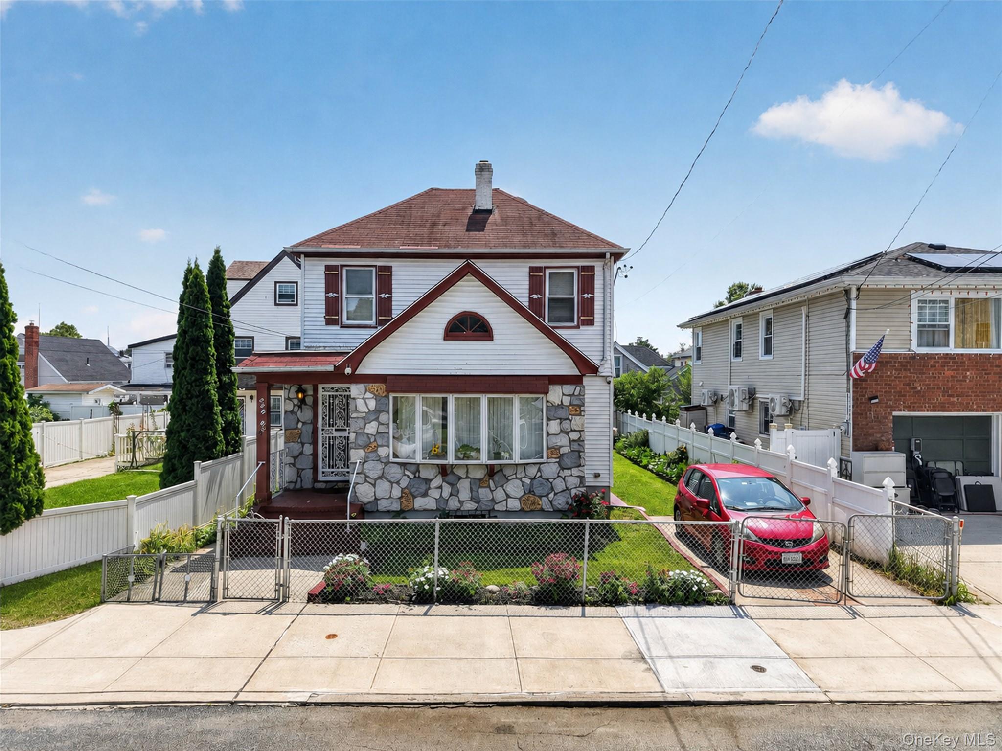 22118 110th Avenue – For Sale