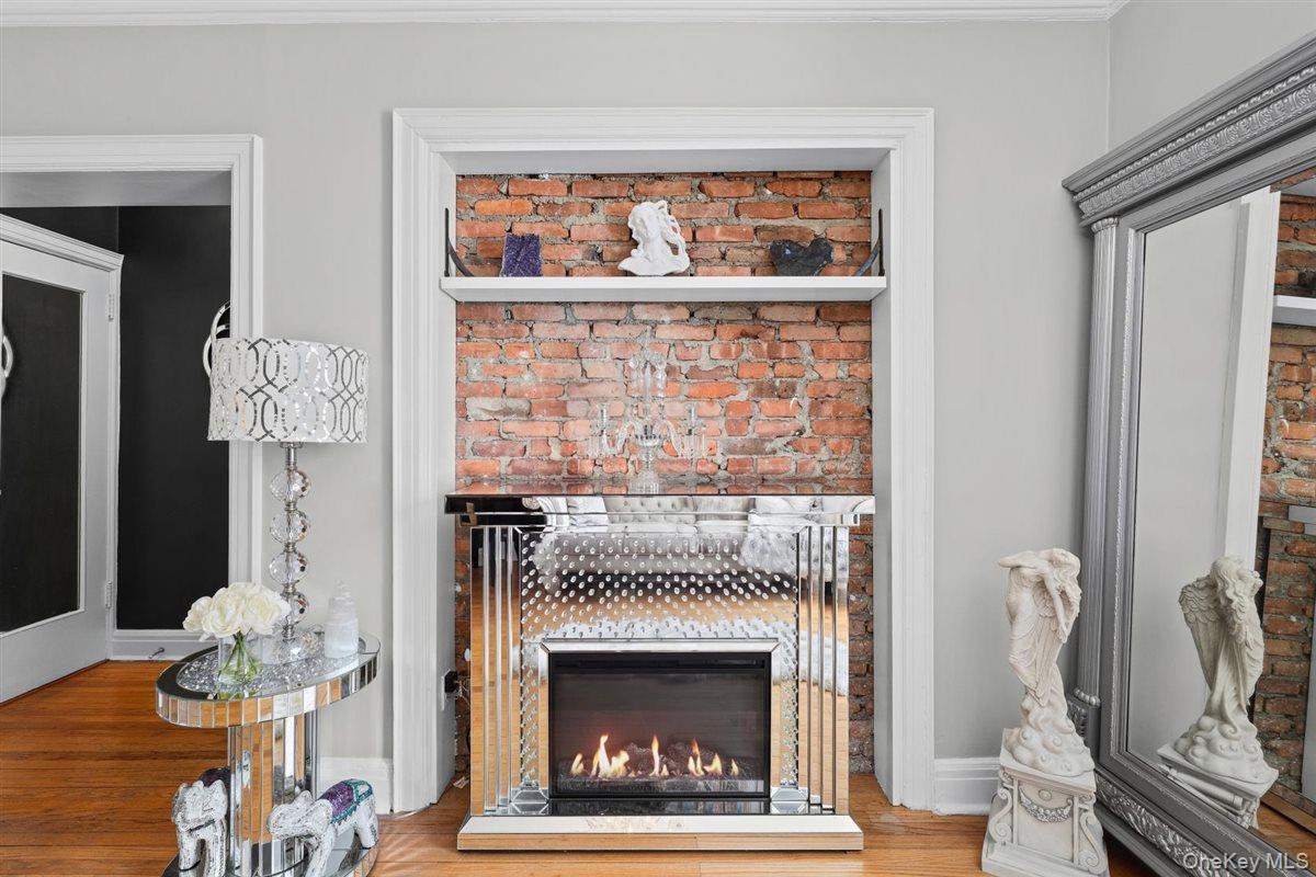 26 Pondfield Road W, Unit 3C photo 5