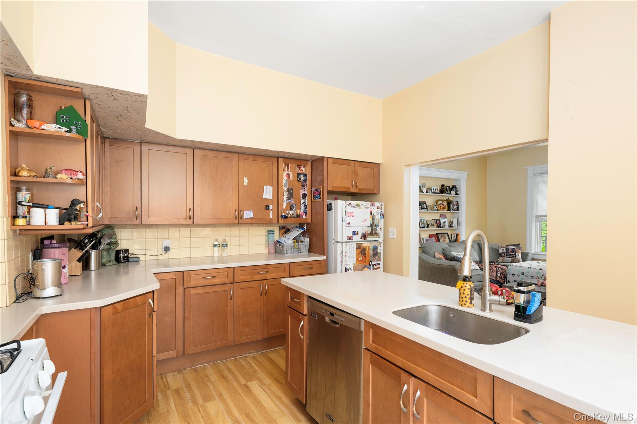 318 William Street – For Sale photo 7