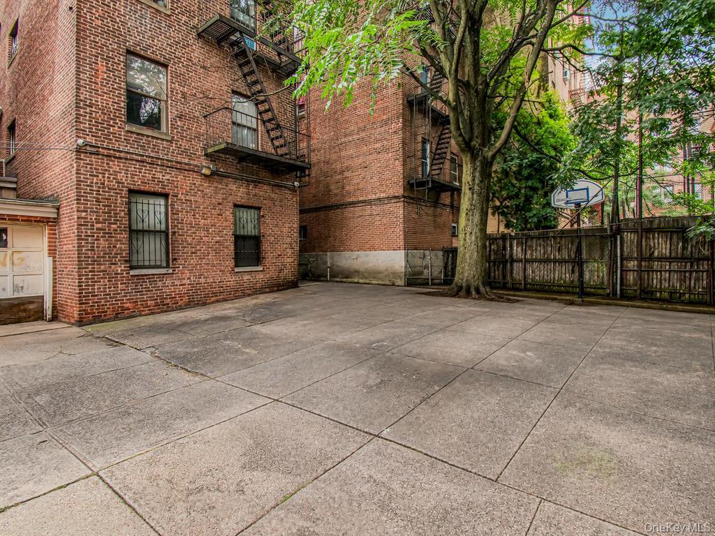 707 E 189th Street – For Sale photo 16