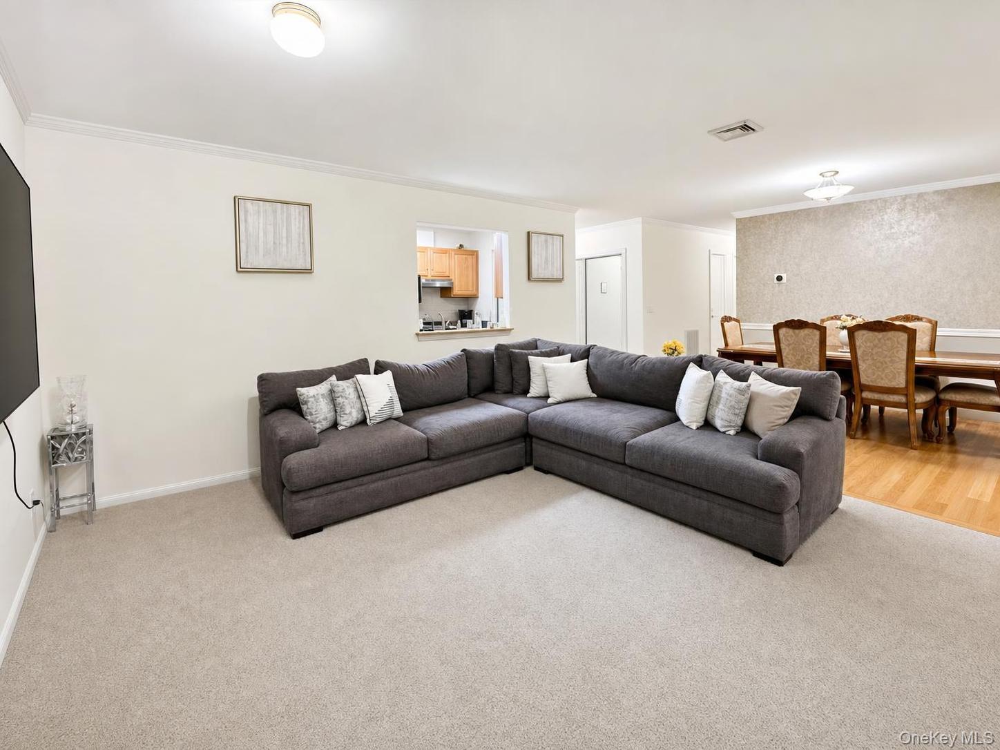 32 Deer Ct Drive – For Rent photo 4
