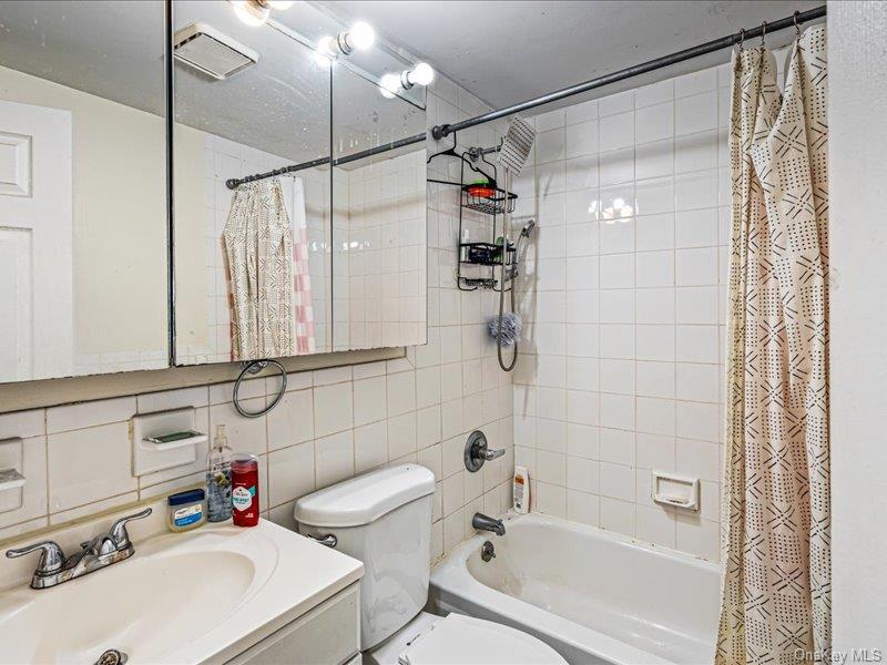 76-30 Grand Central Parkway – For Sale photo 34
