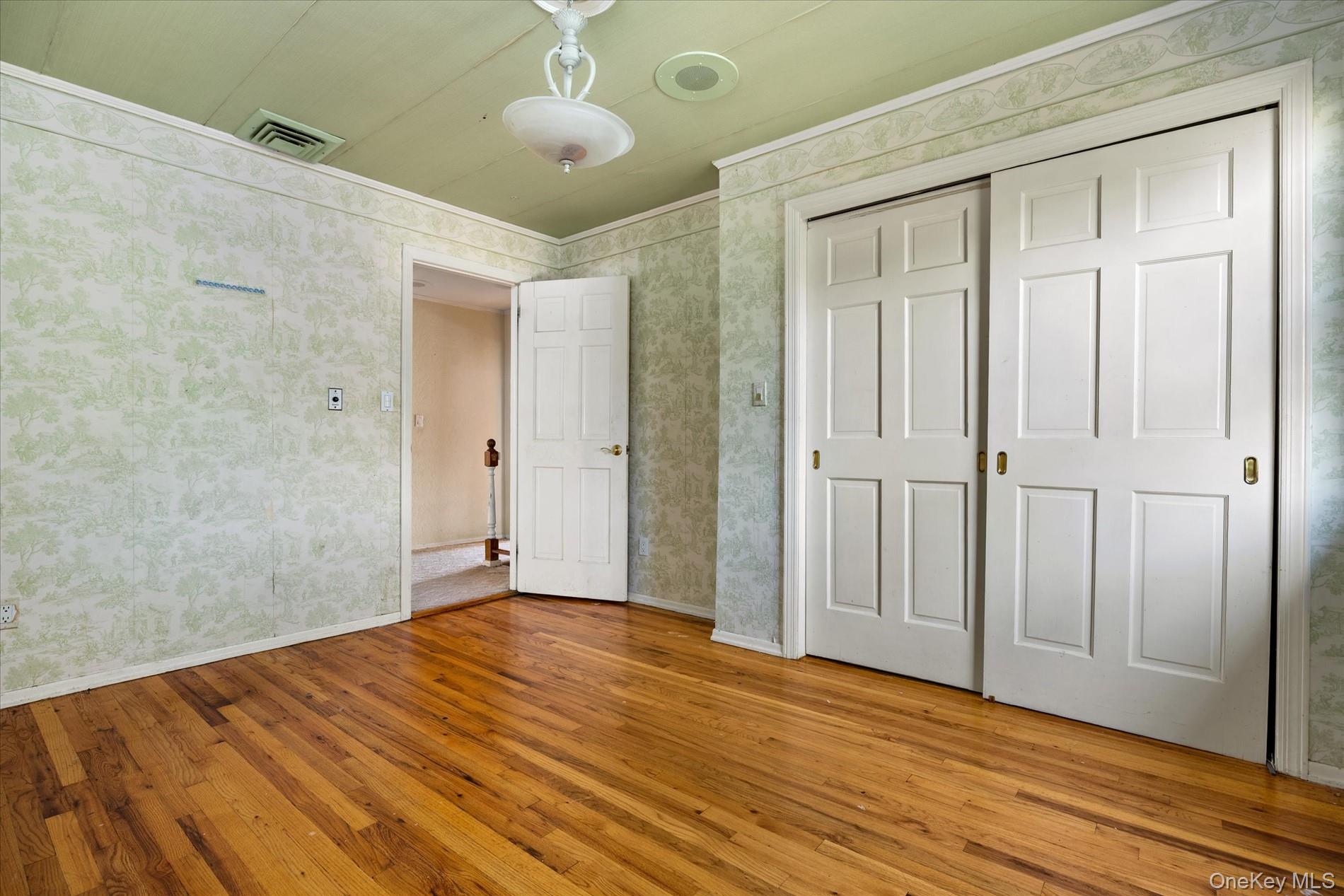 251 Perkins Avenue – For Sale photo 36