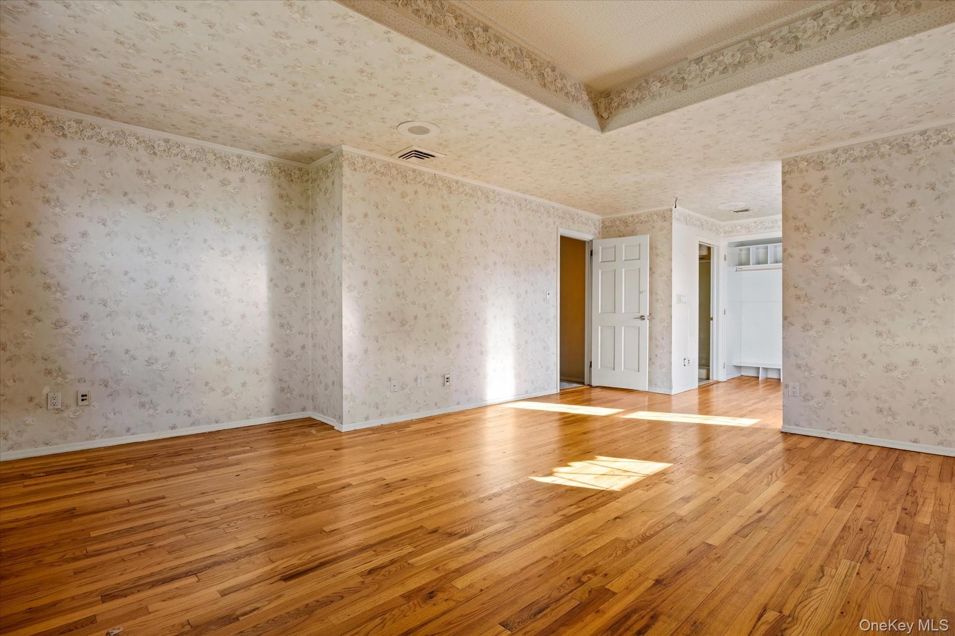 251 Perkins Avenue – For Sale photo 24