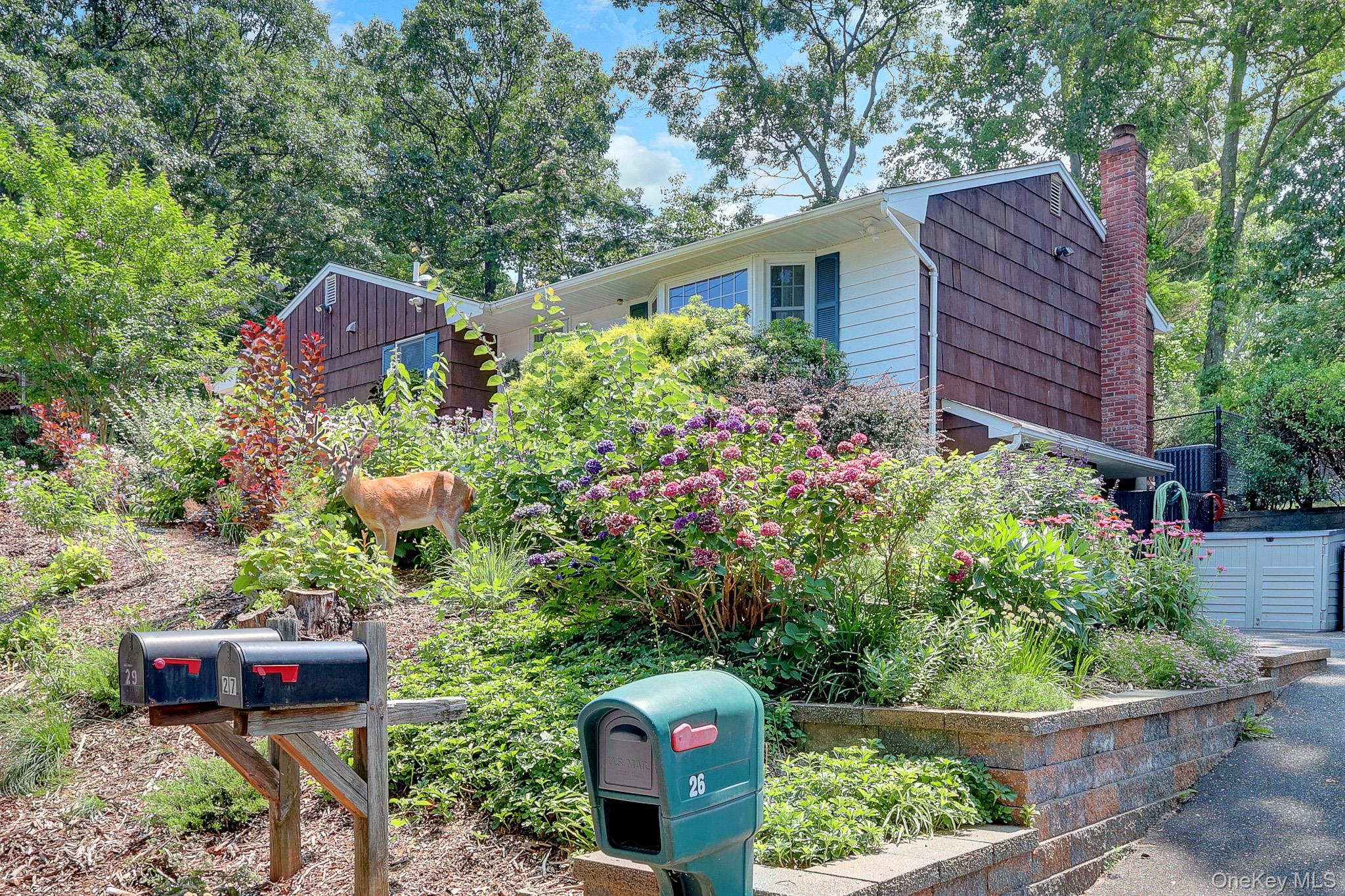 26 Greenlawn Road – For Sale photo 2
